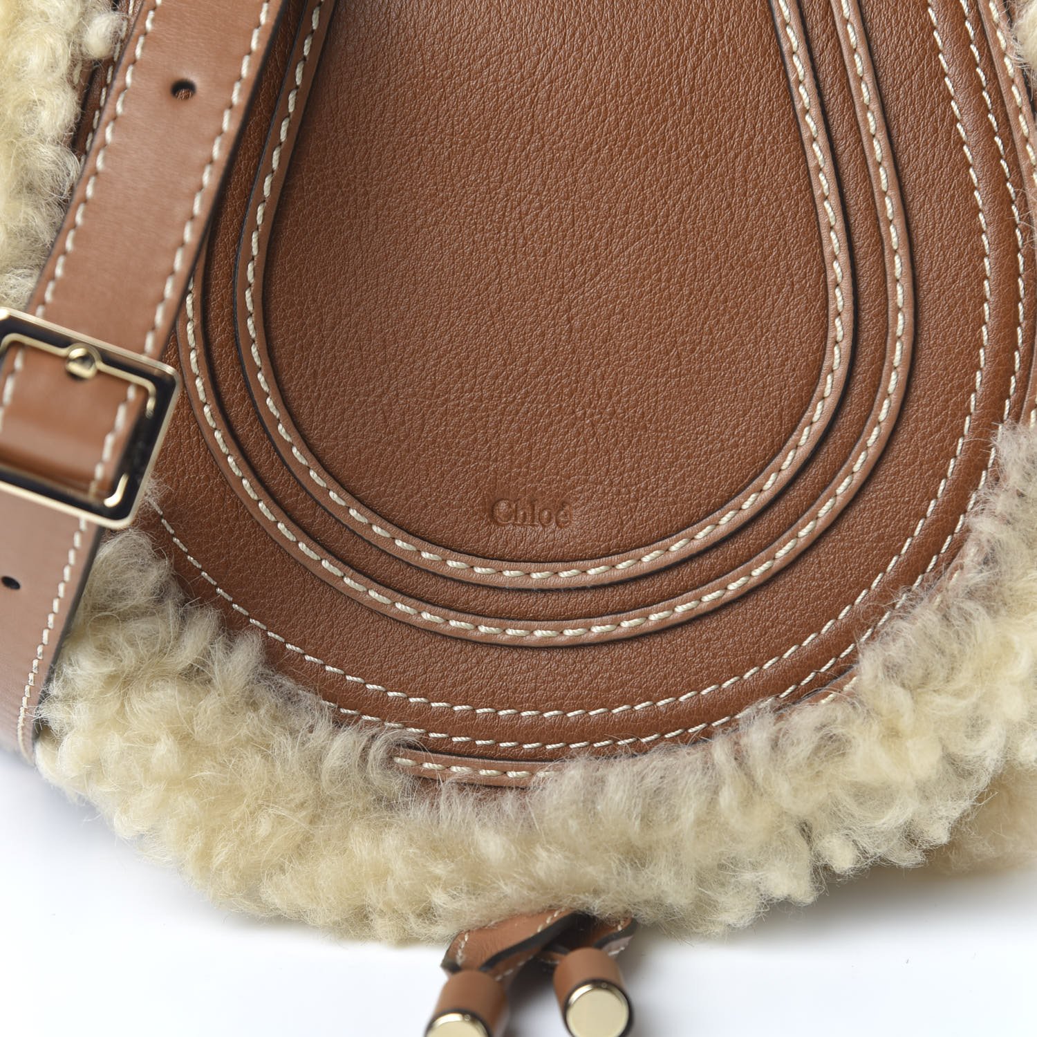 Chloe Small Grain Shiny Calfskin Shearling Small Marcie Round Crossbody Bag Caramel — view 4