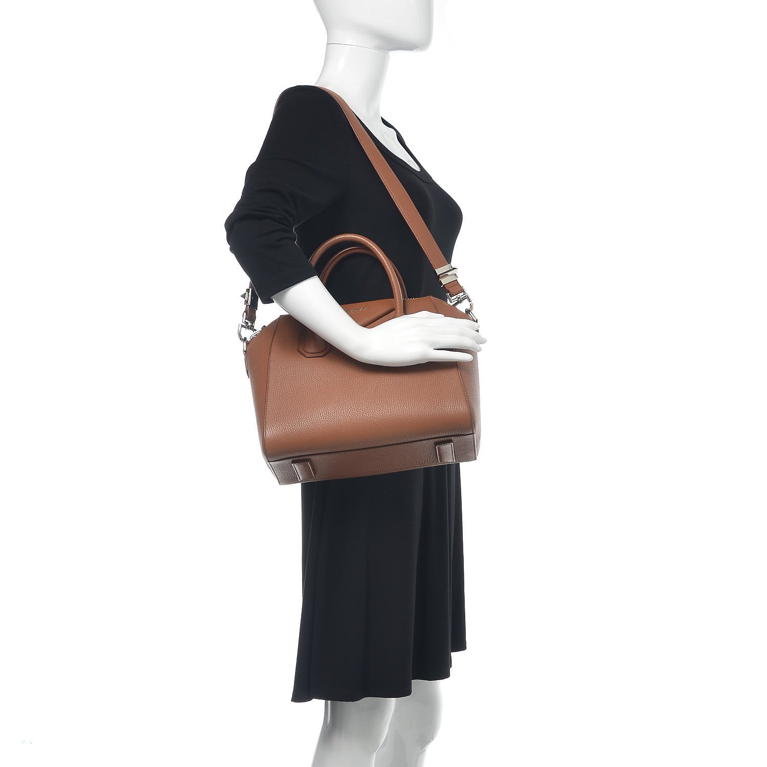 Givenchy Sugar Goatskin Small Antigona Cognac — view 4