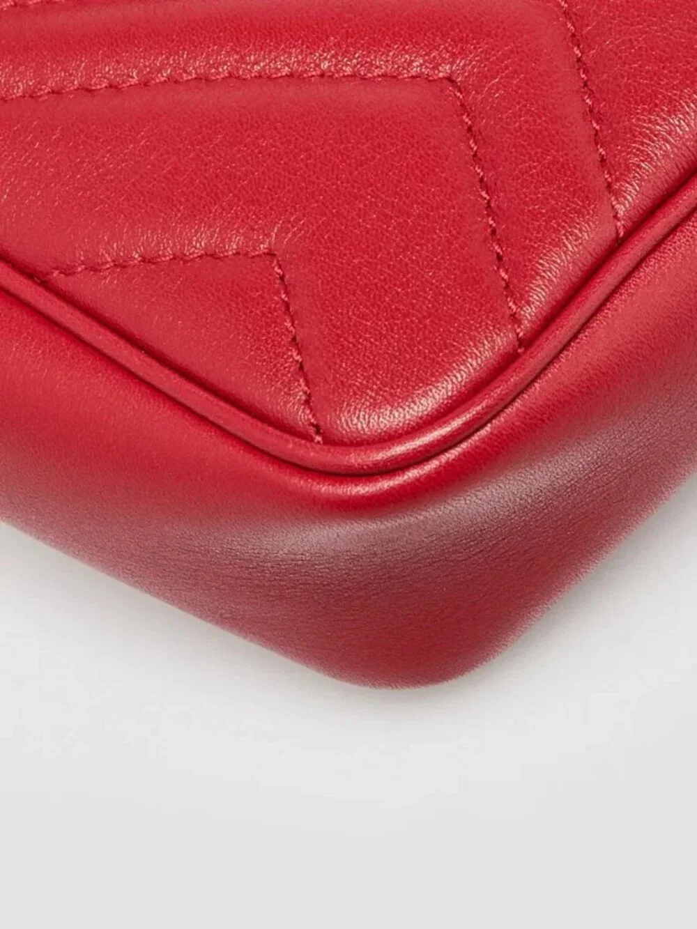 GG Marmont Matelassé Leather Super Mini Bag in Red — view 4