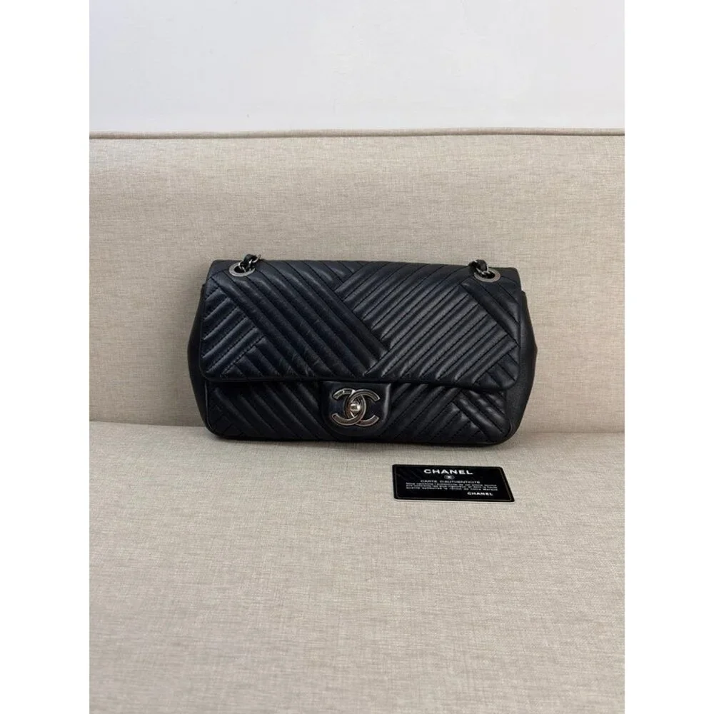 CHANEL Black Lambskin Chevron Flap Bag Medium — view 2