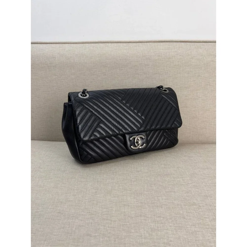 CHANEL Black Lambskin Chevron Flap Bag Medium — view 3