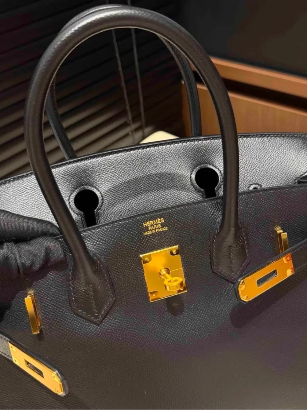 Hermes Black Birkin 30 Epsom leather bag — view 4
