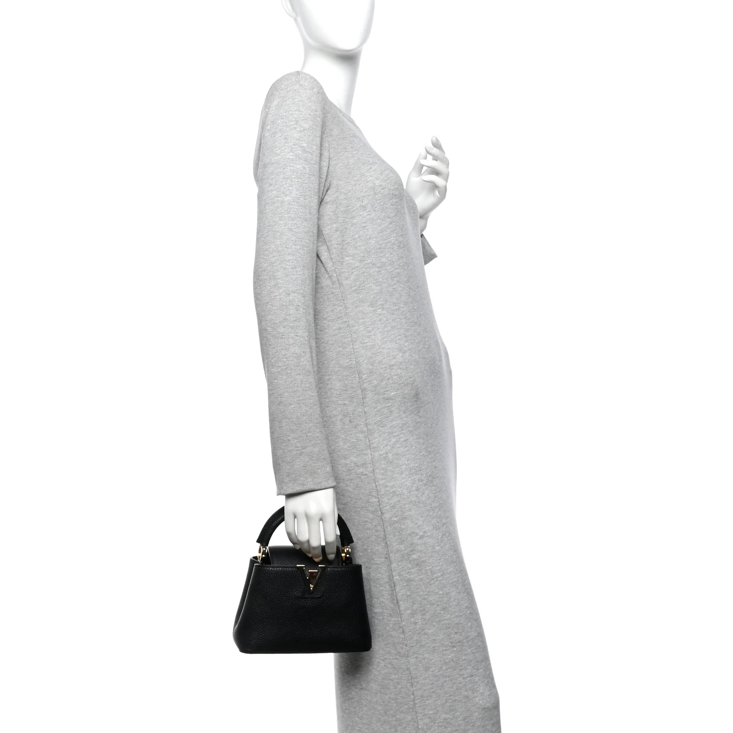 Louis Vuitton Taurillon Mini Capucines Black — view 2