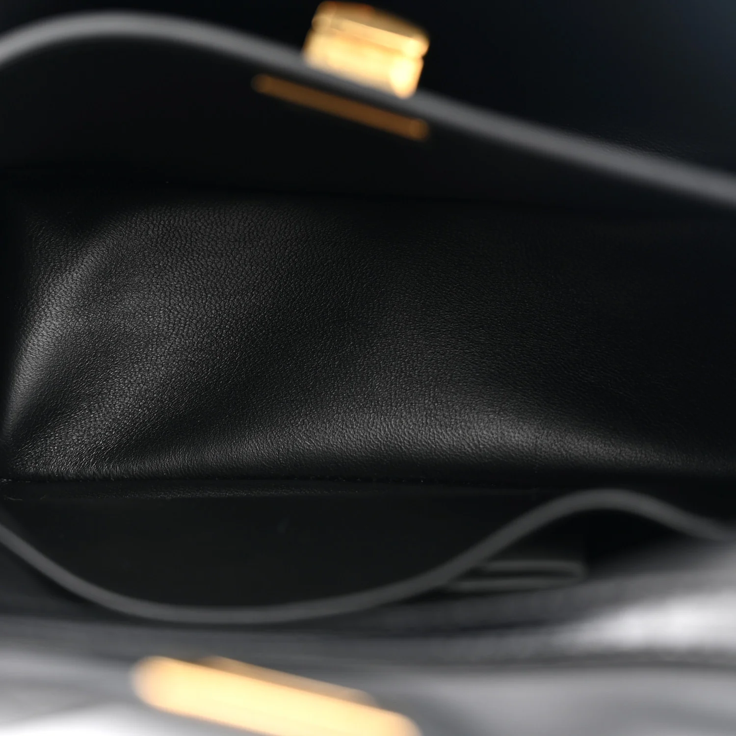 Balenciaga Shiny Calfskin Crocodile Embossed Mini Rodeo Top Handle Handbag Black — view 5