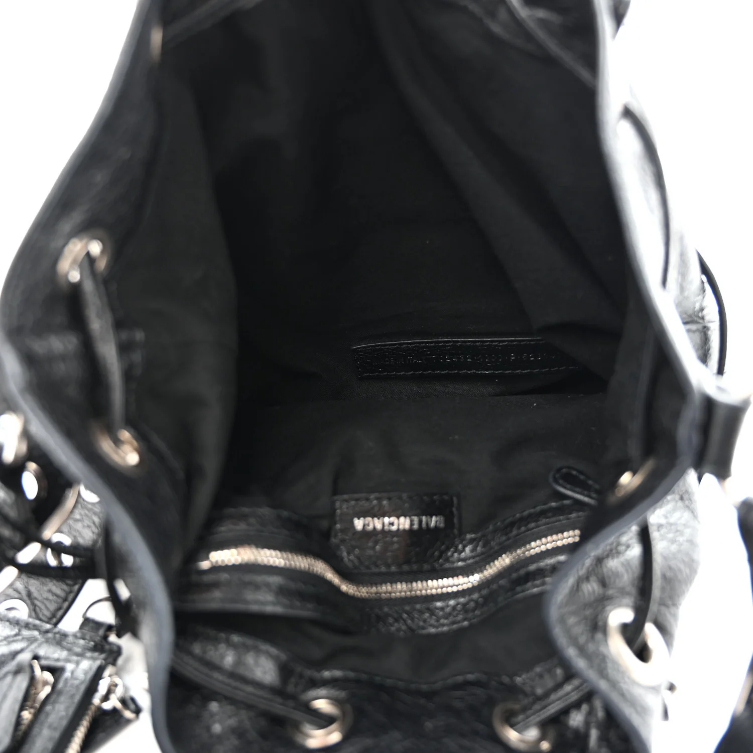 Balenciaga Agneau Arena Small Le Cagole Bucket Bag Black — view 4