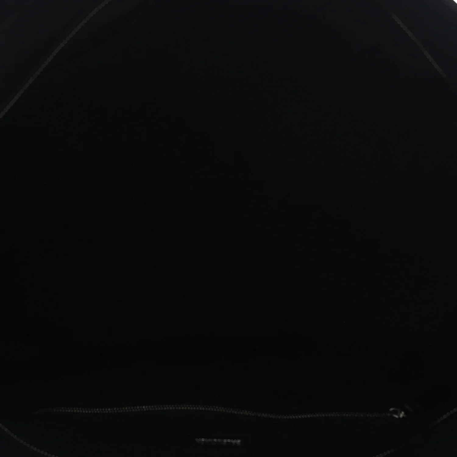 Balenciaga Smooth Calfskin Everyday East West Tote Bag Black — view 5