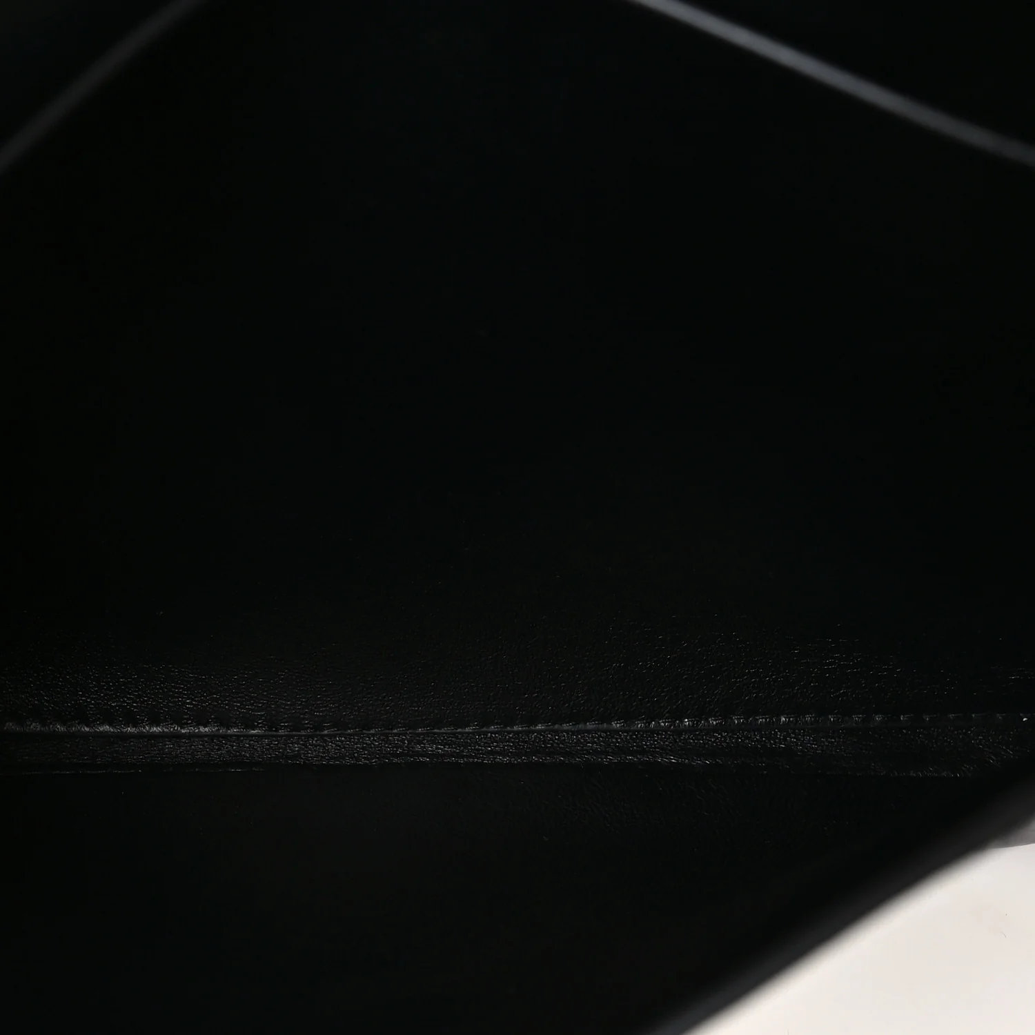 Balenciaga Shiny Calfskin Crocodile Embossed Hourglass Gusset Pouch Black — view 5