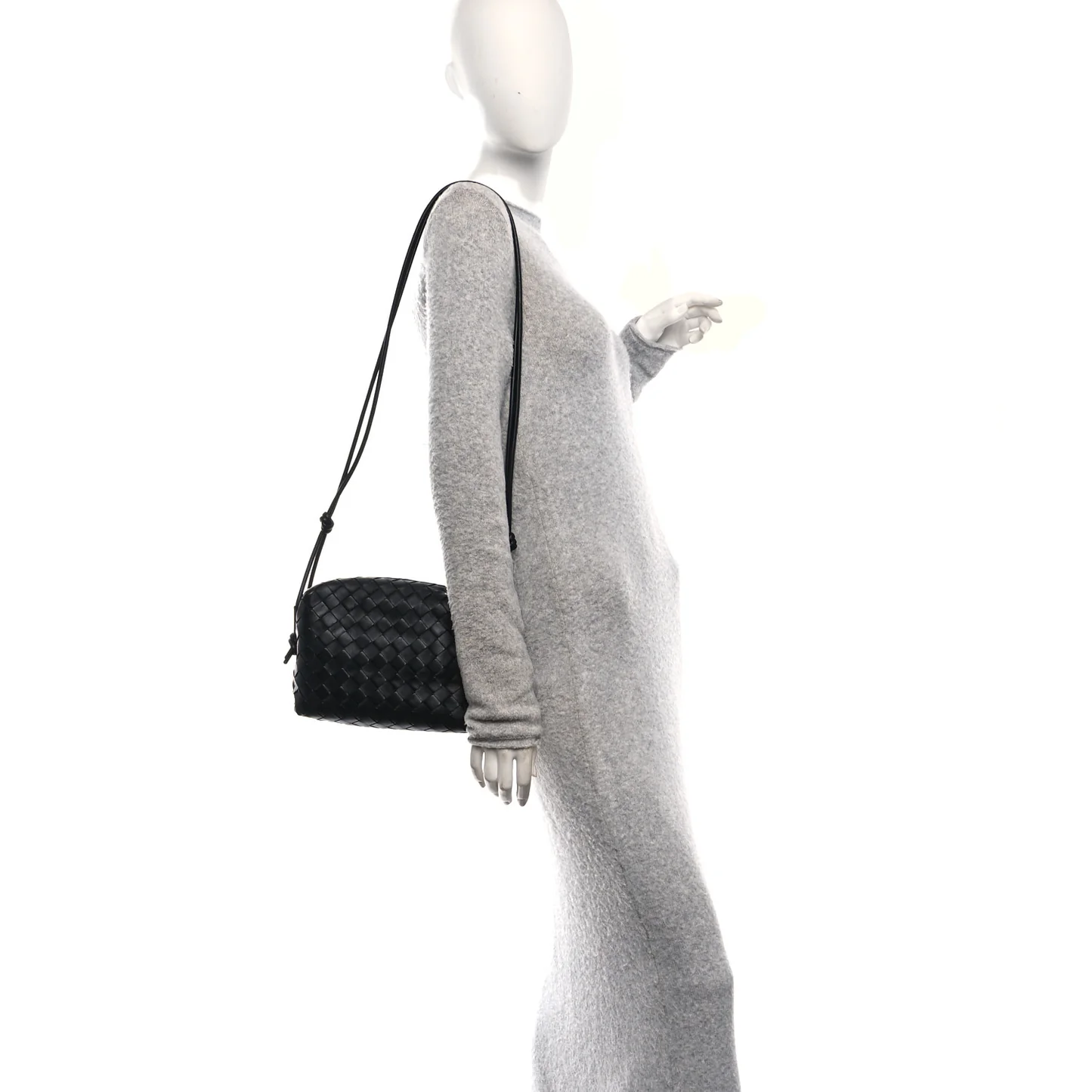 Bottega Veneta Nappa Intrecciato Small Loop Camera Bag Black — view 2