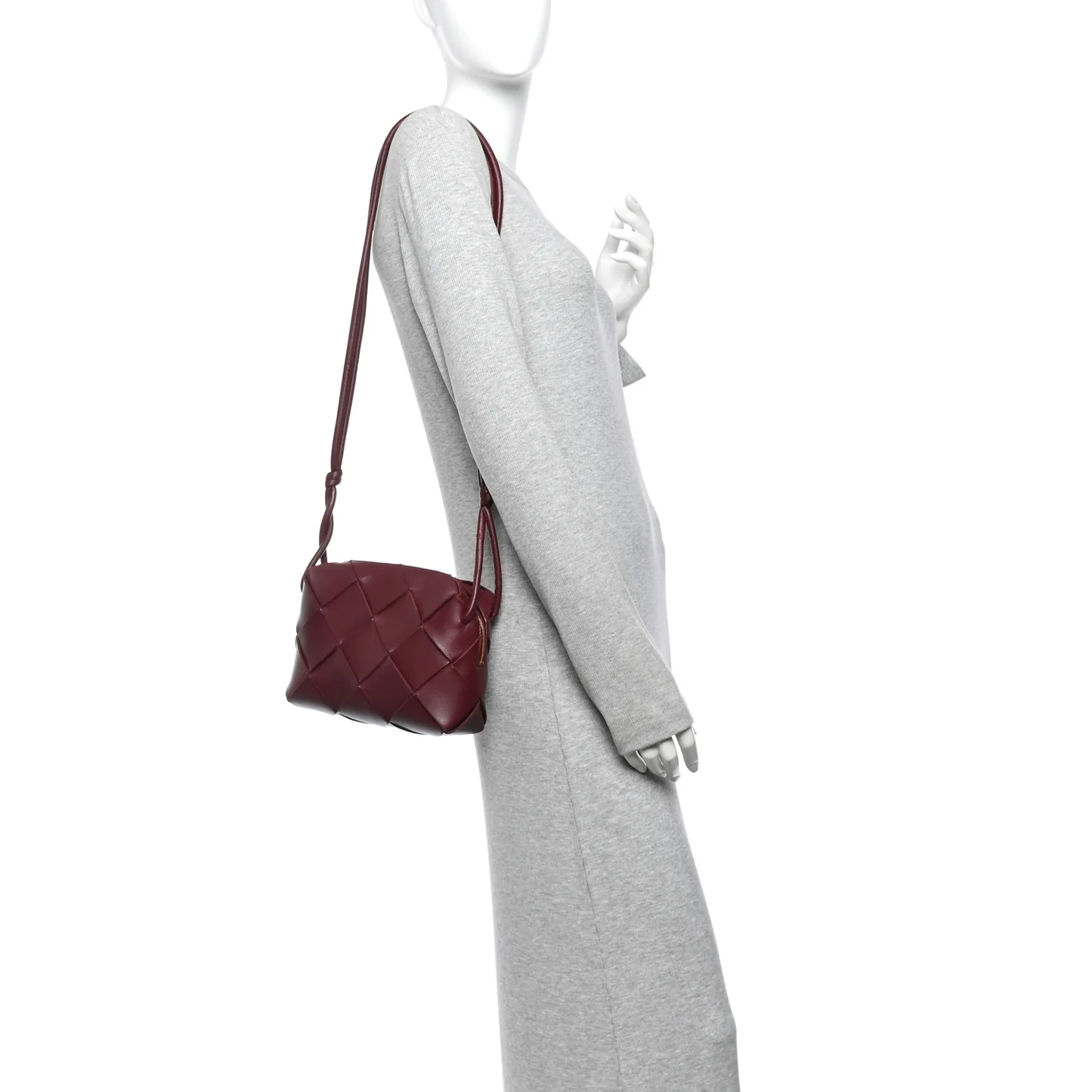 Bottega Veneta Lambskin Maxi Intrecciato Small Cassette Camera Bag Barolo — view 3