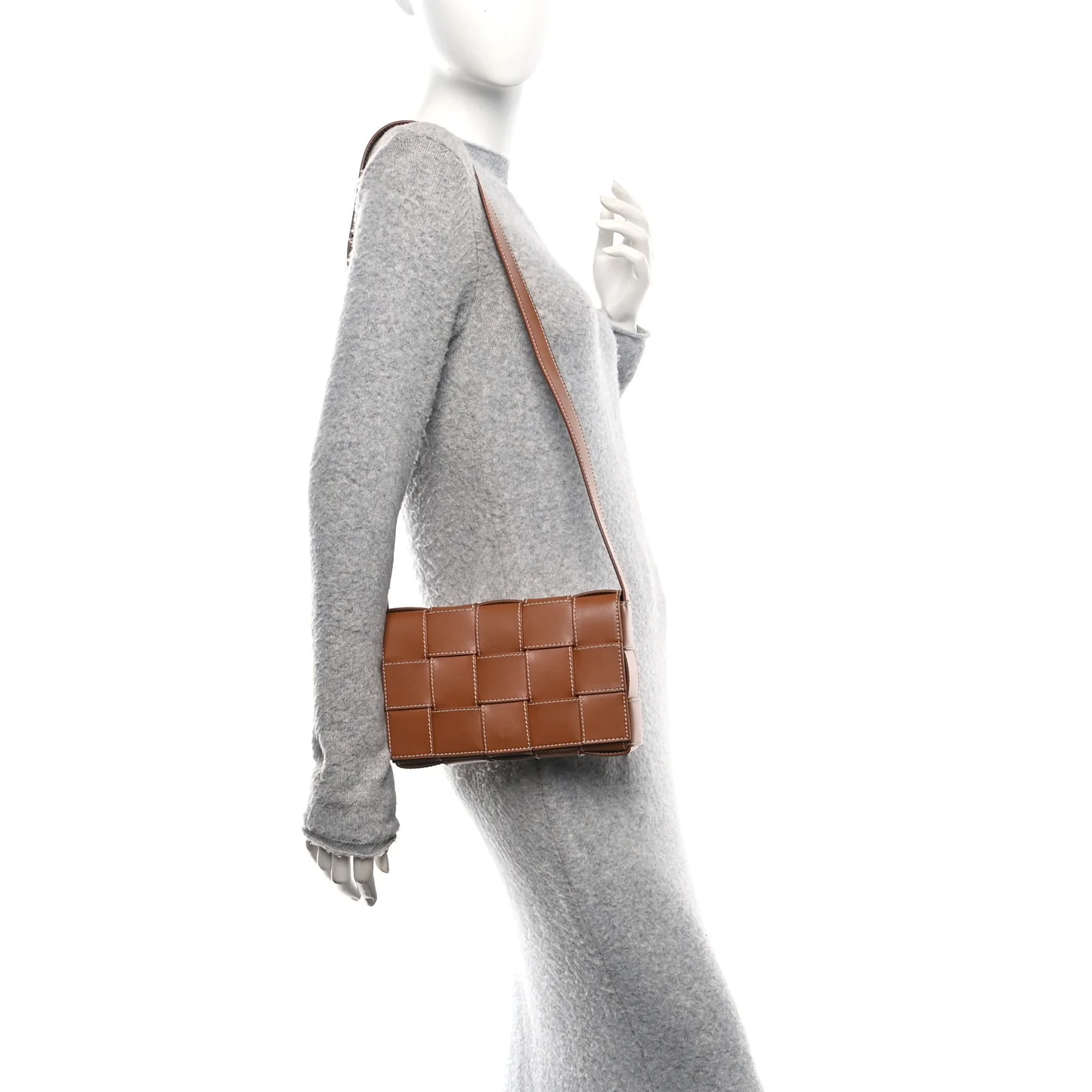 Bottega Veneta Lambskin Maxi Intrecciato Edge Stitch Cassette Crossbody Bag Wood — view 3