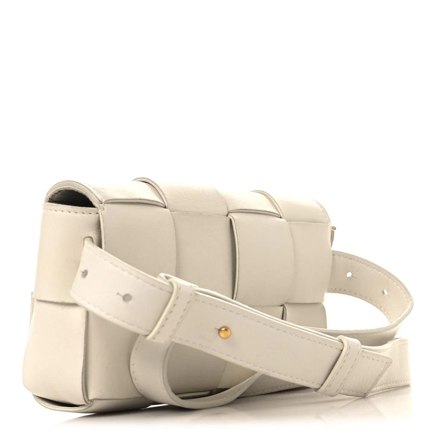 Bottega Veneta Nappa Maxi Intreccio The Belt Cassette Bag White — view 2