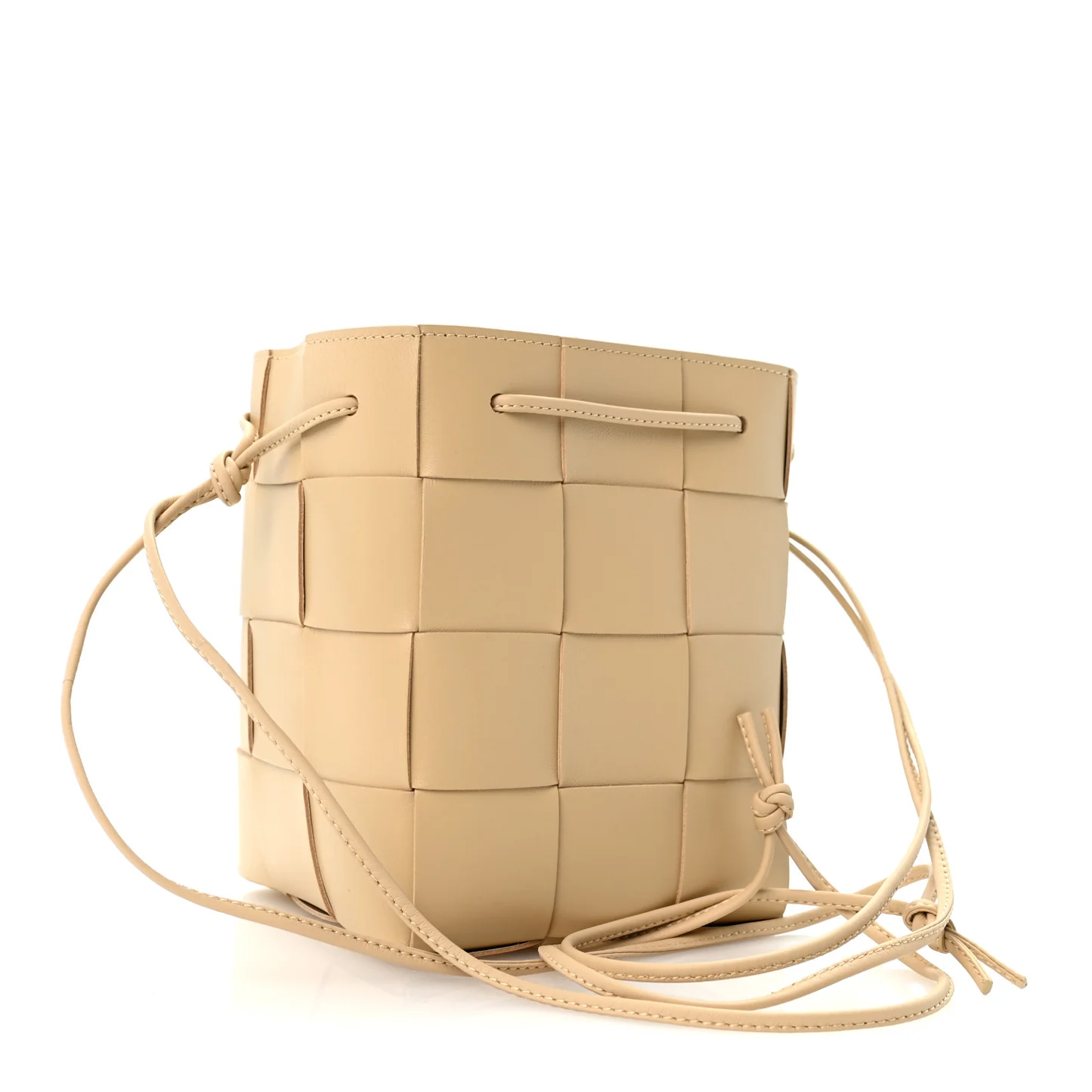 Bottega Veneta Lambskin Maxi Intrecciato Small Cassette Crossbody Bucket Bag Porridge