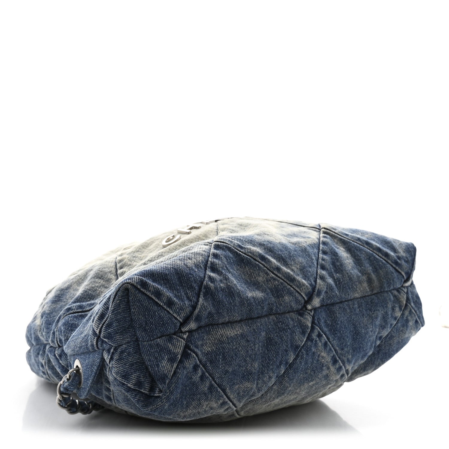 Denim Quilted Chanel 22 Backpack Blue — view 4