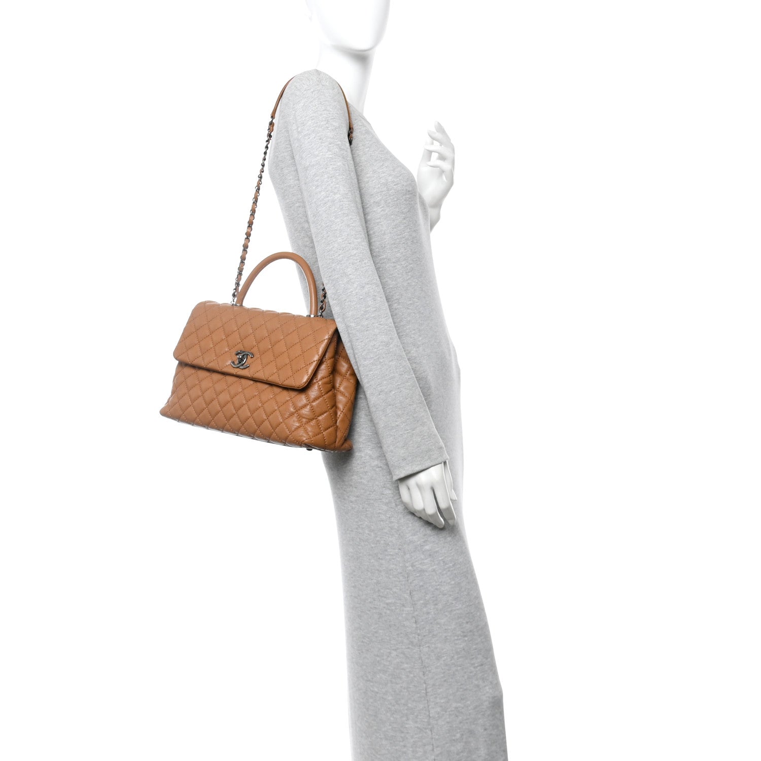 Caviar Quilted Medium Coco Handle Flap Camel — view 2