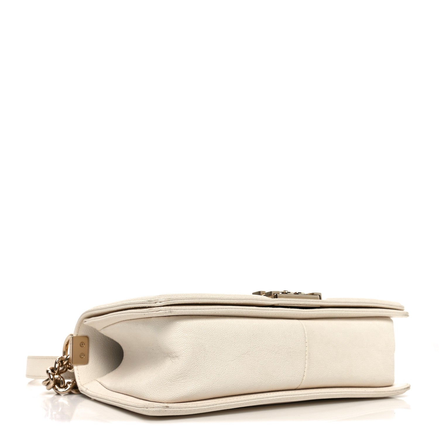 Caviar Quilted Medium Boy Flap White — view 4