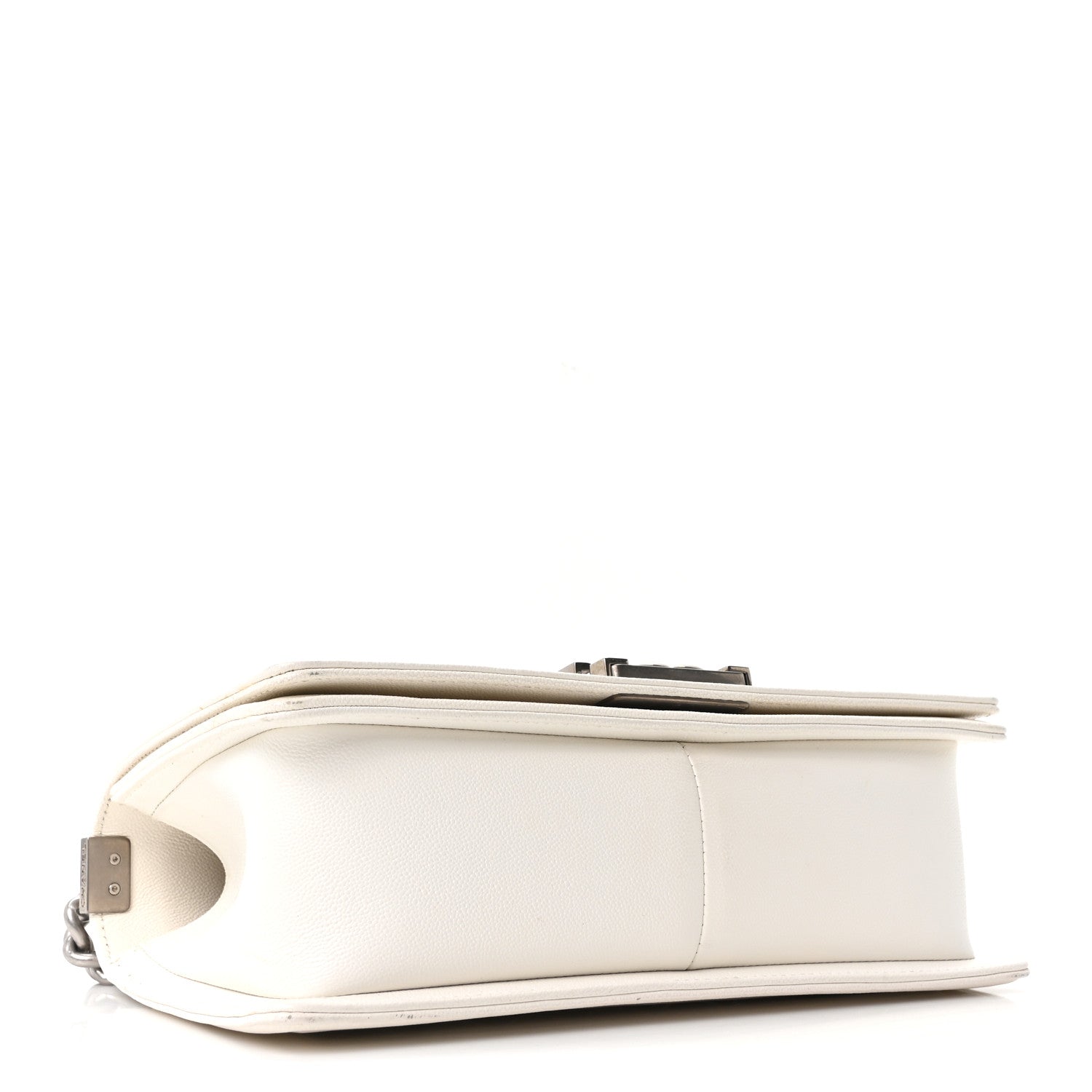 Caviar Quilted Medium Boy Flap White — view 4
