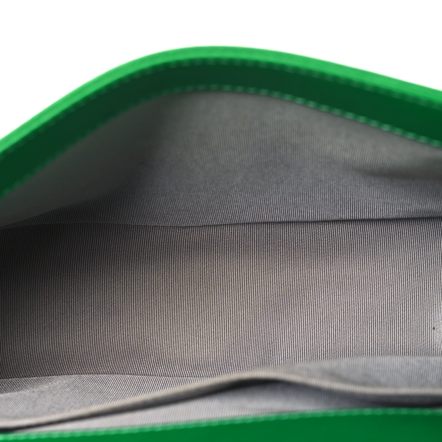 Metallic Calfskin Quilted Medium Boy Flap Green — view 5