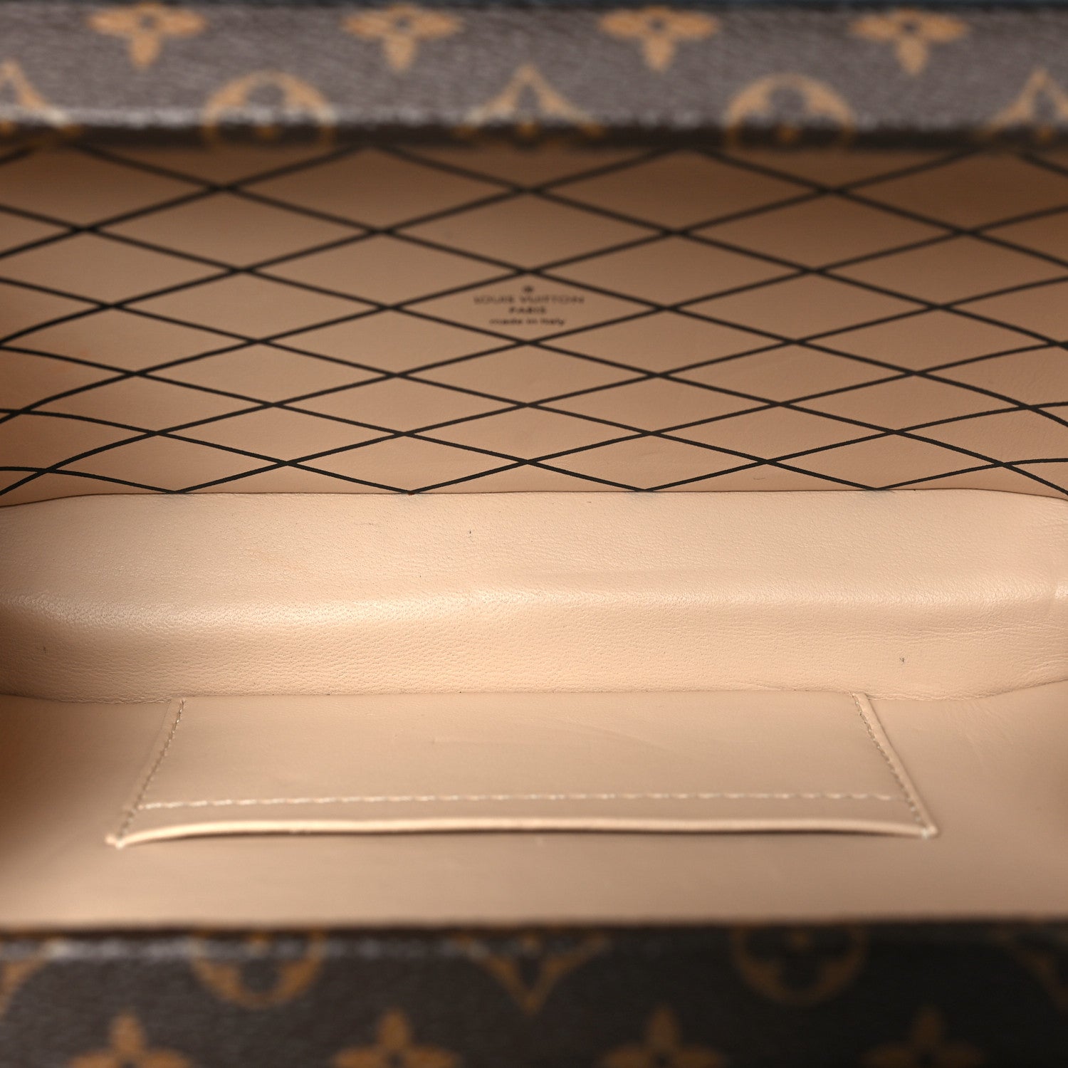 Monogram Petite Malle Black — view 5