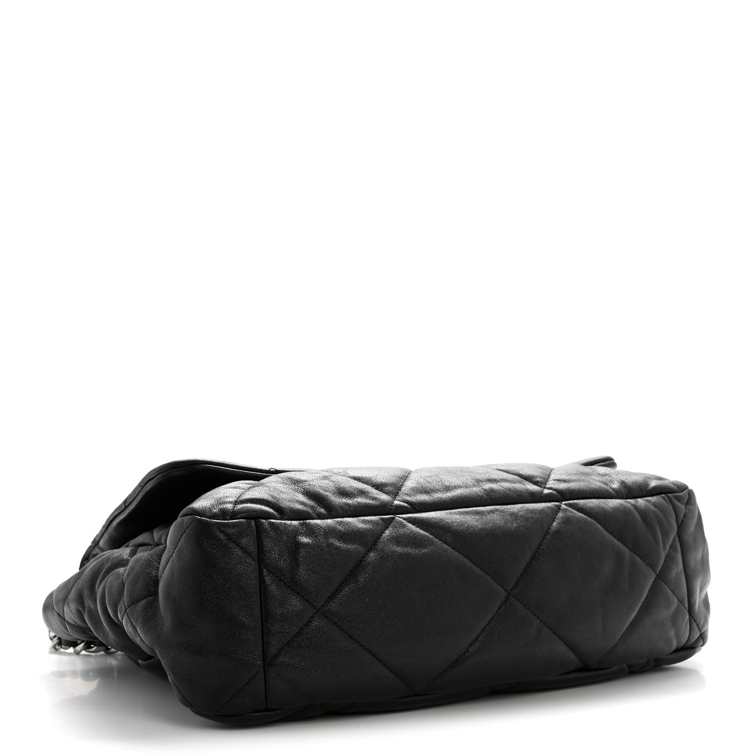 Goatskin Quilted Maxi Chanel 19 Flap Black — view 4