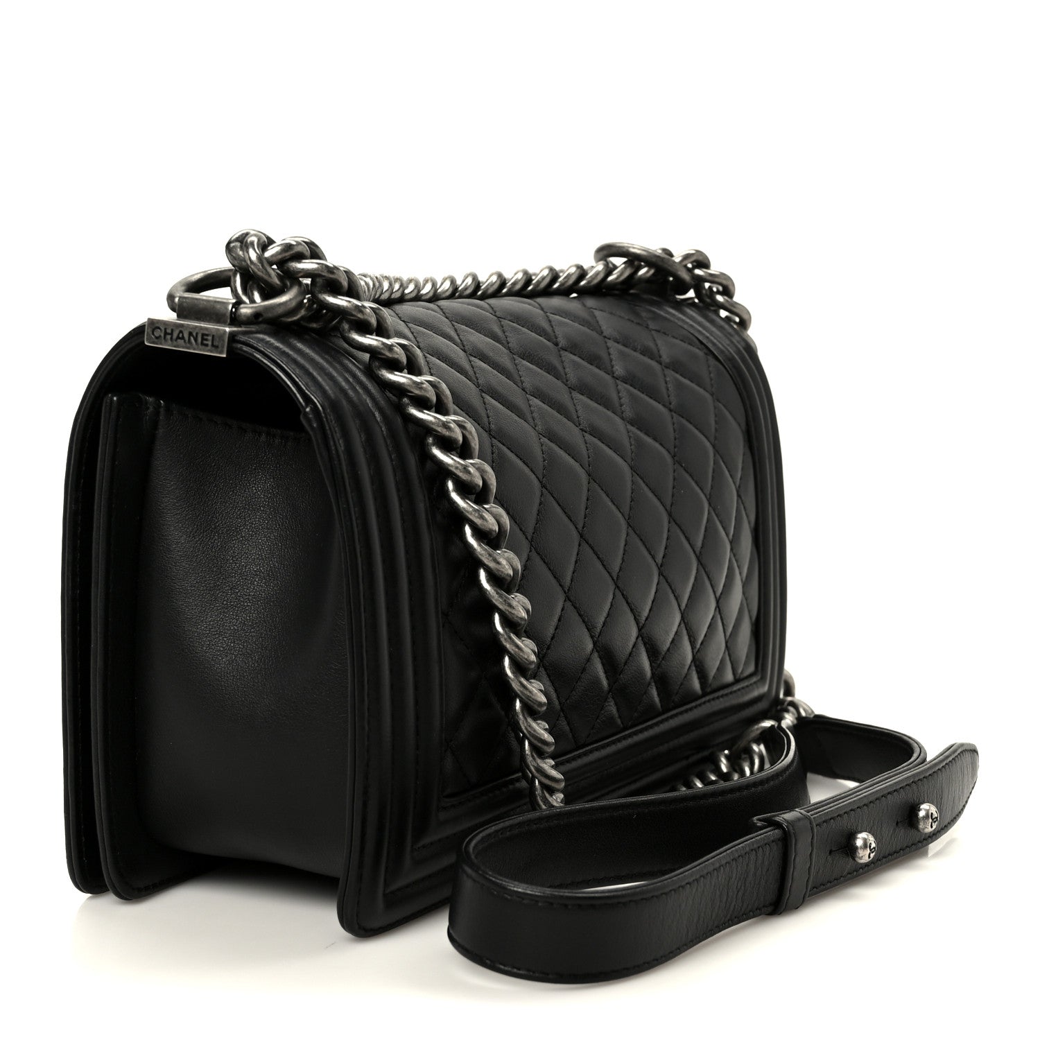 Calfskin Quilted Medium Boy Flap Black — view 3
