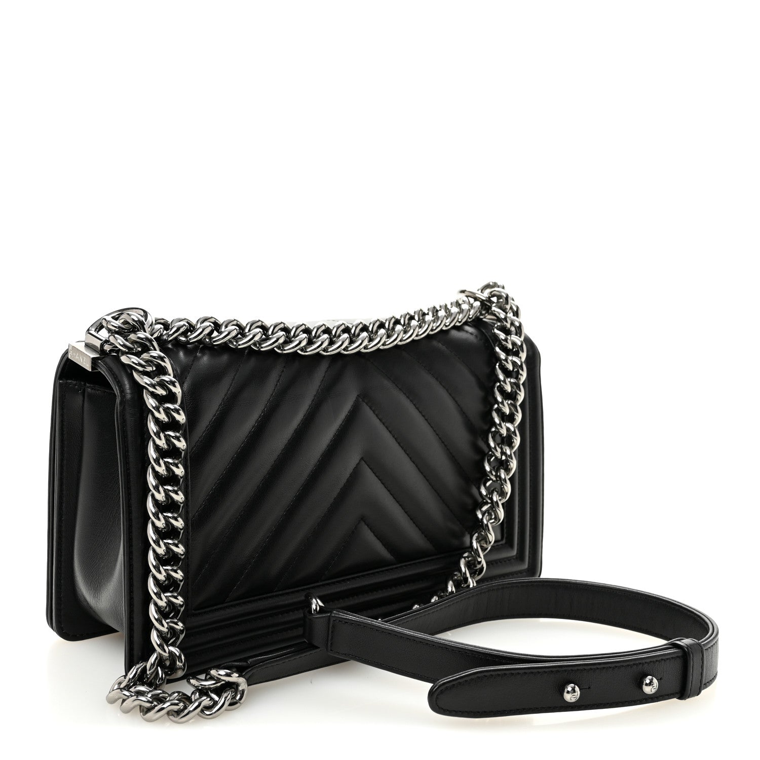 Lambskin Chevron Quilted Medium Boy Flap Black — view 3