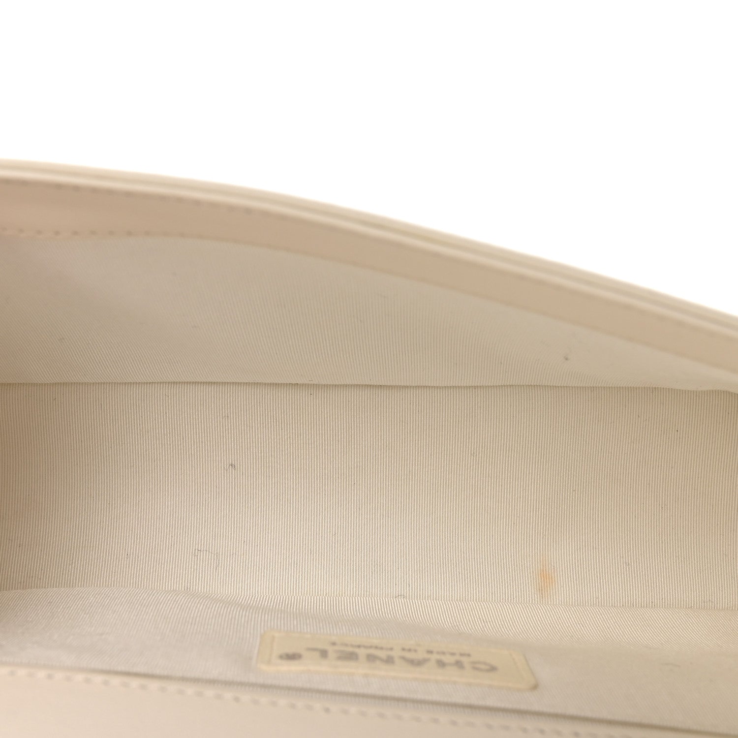 Calfskin Quilted Medium Boy Flap White — view 5
