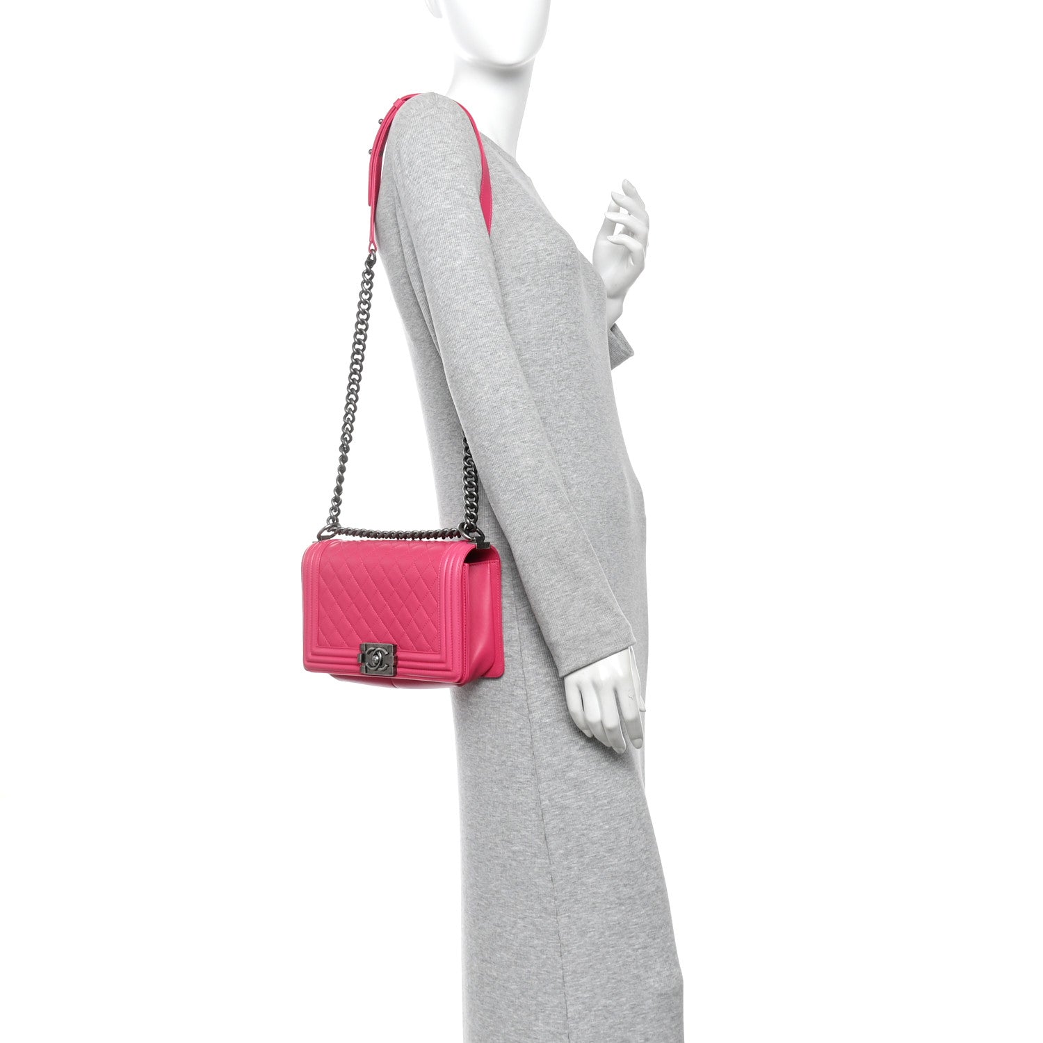 Lambskin Quilted Medium Boy Flap Dark Pink — view 2