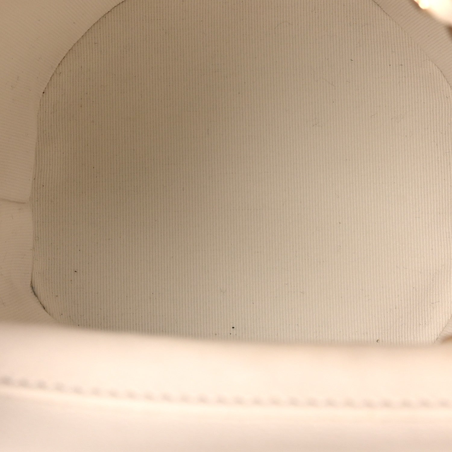 Caviar Quilted Pockets Backpack White — view 5