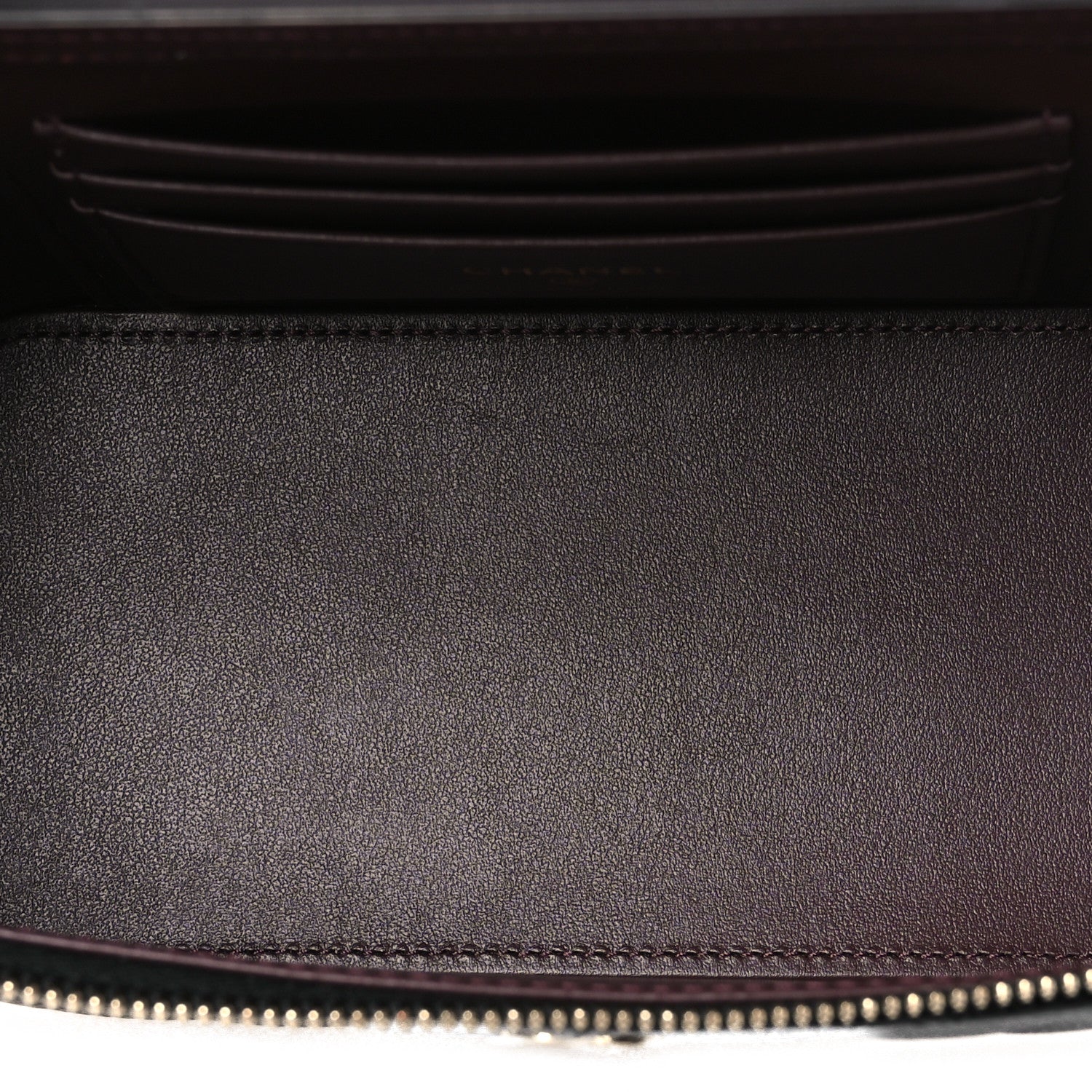 Caviar Quilted Small Vanity Case With Chain Black Black — view 5