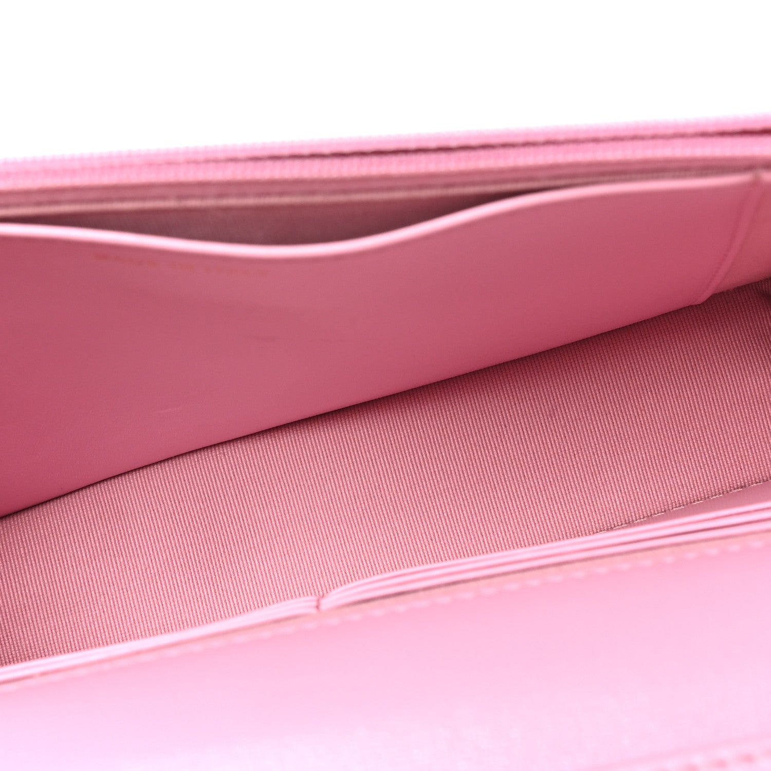 Lambskin Quilted Secret CC Wallet On Chain WOC Pink — view 5