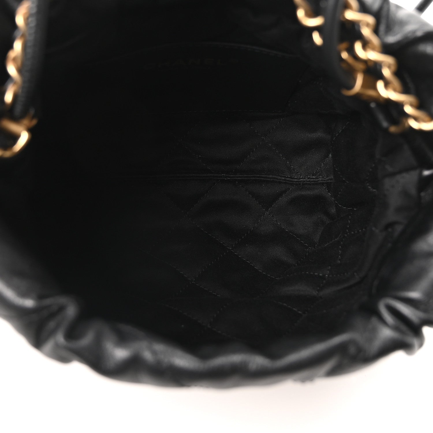 Shiny Crumpled Calfskin Quilted Pearl Mini Chanel 22 Black — view 5