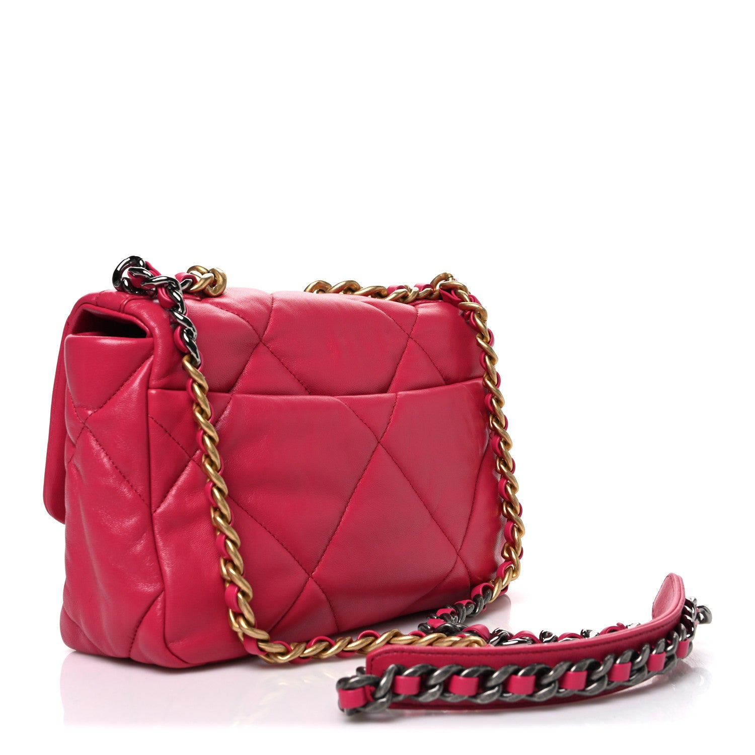 Lambskin Quilted Medium Chanel 19 Flap Dark Pink — view 3