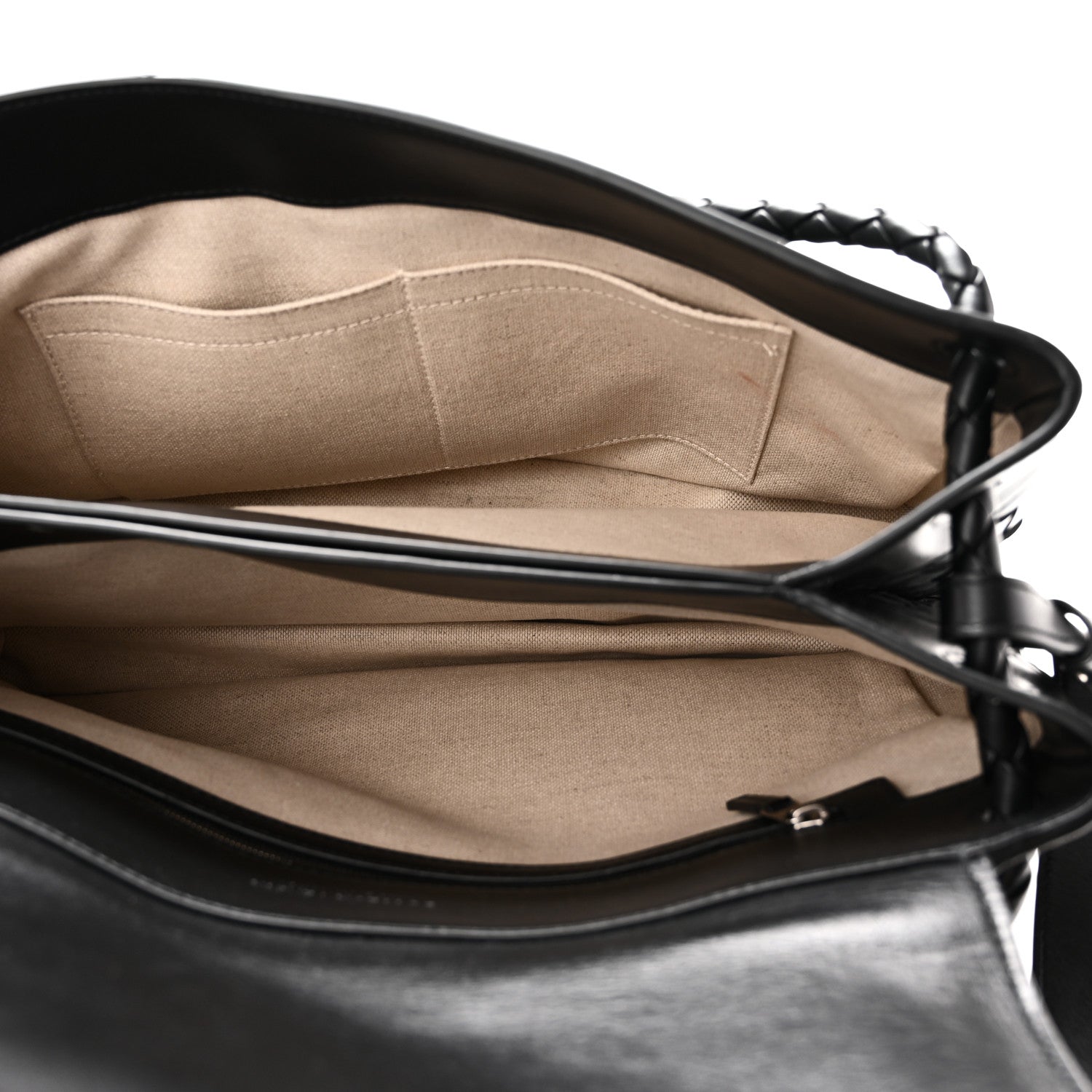 Calfskin Intrecciato Medium Andiamo Messenger Bag Black — view 5