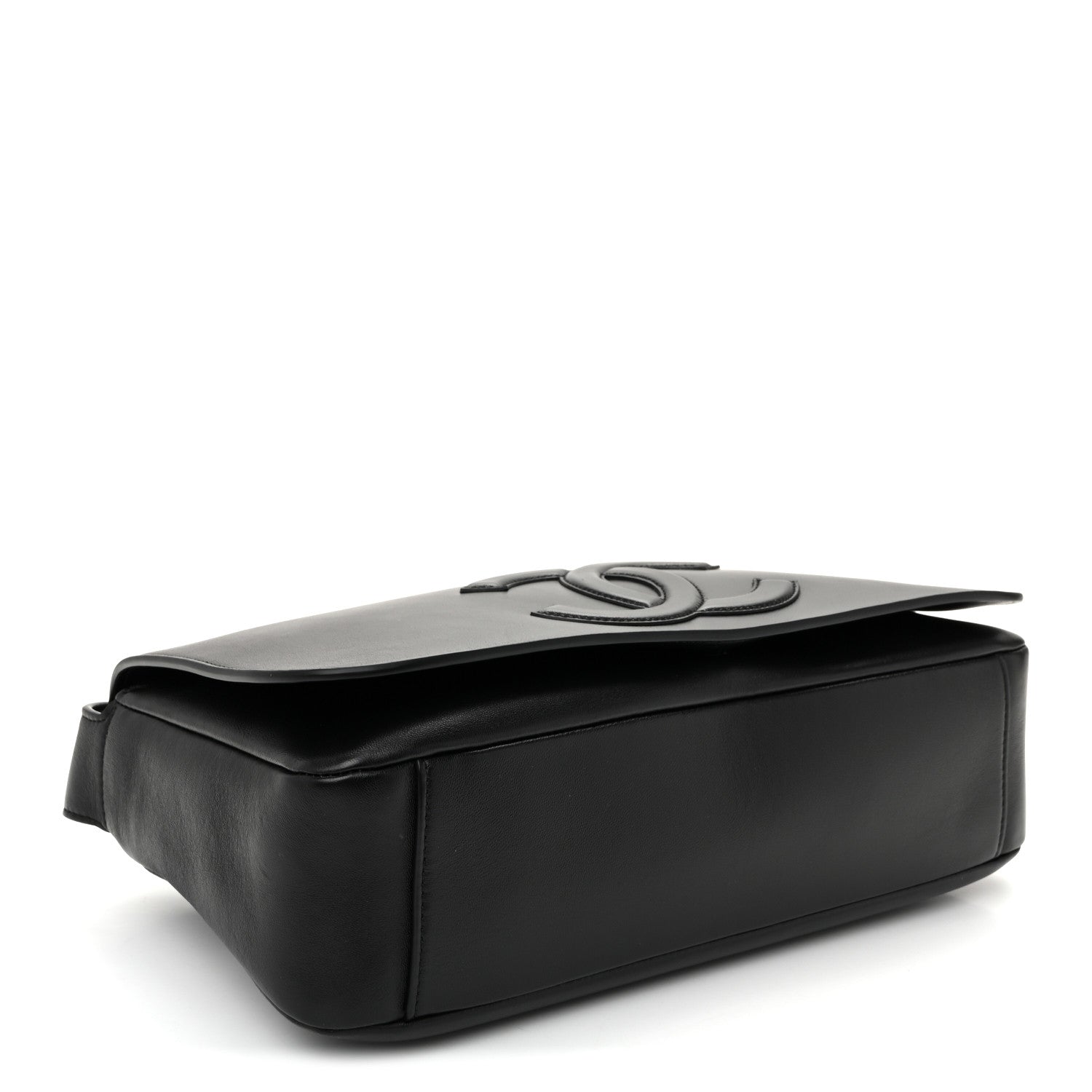 Lambskin CC Maxi Messenger Bag Black — view 4