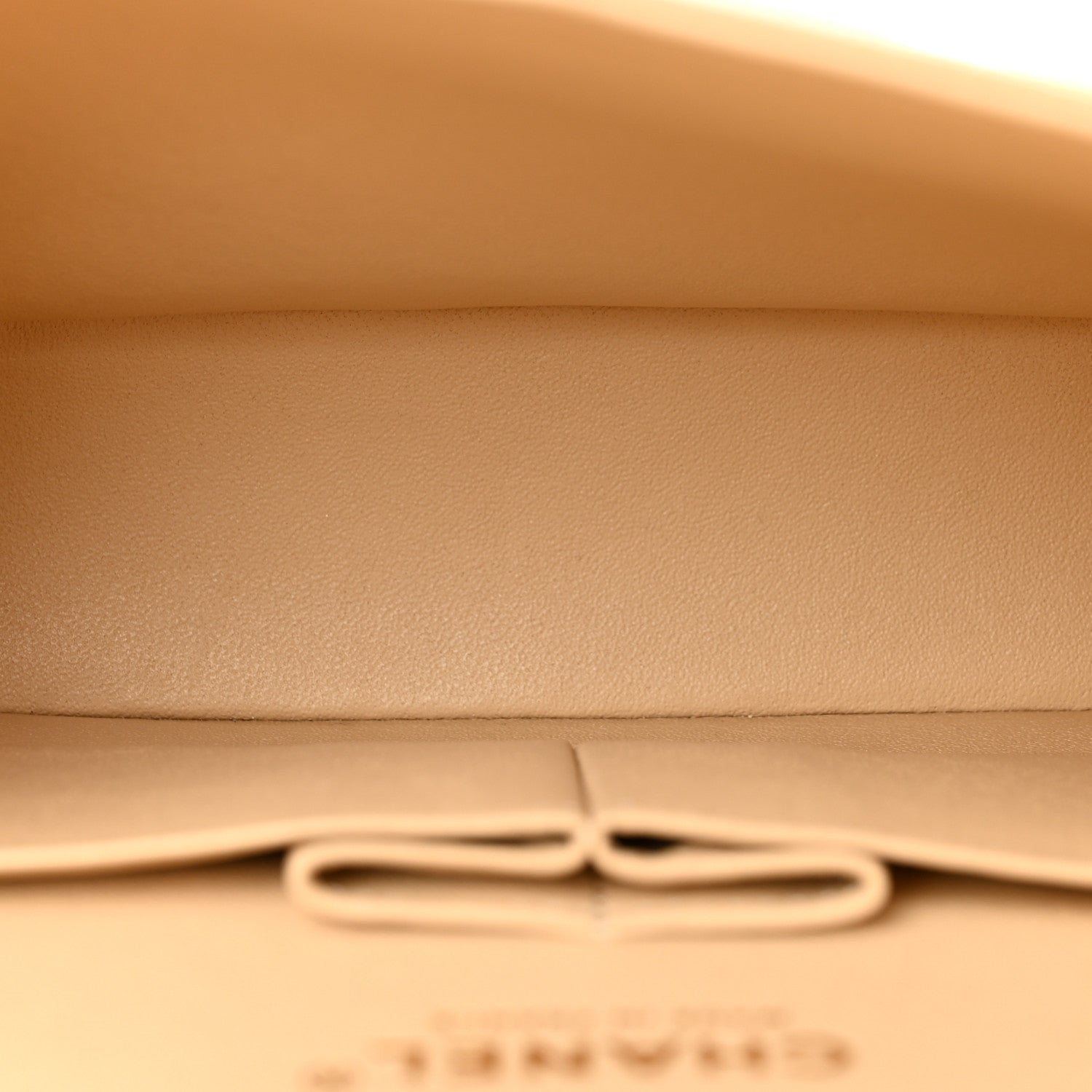 Caviar Quilted Medium Double Flap Beige — view 5