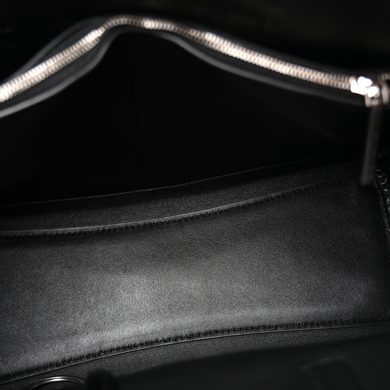 Smooth Calfskin Small Bel Air Carry All Bag Black — view 5