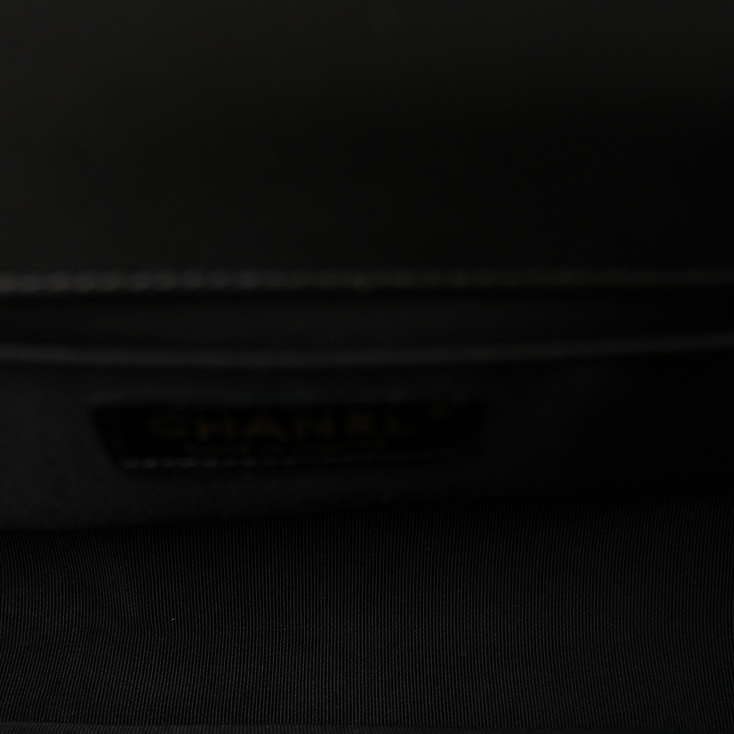Lambskin Chevron Quilted Medium Boy Flap Black — view 5