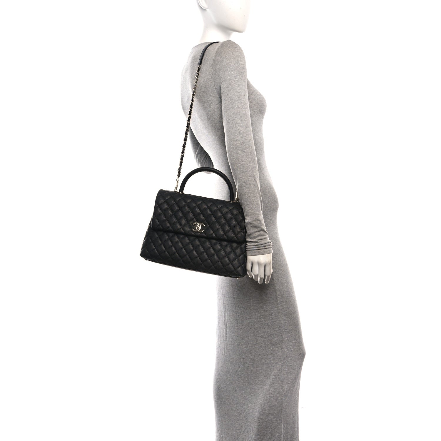 Caviar Quilted Medium Coco Handle Flap Black — view 2