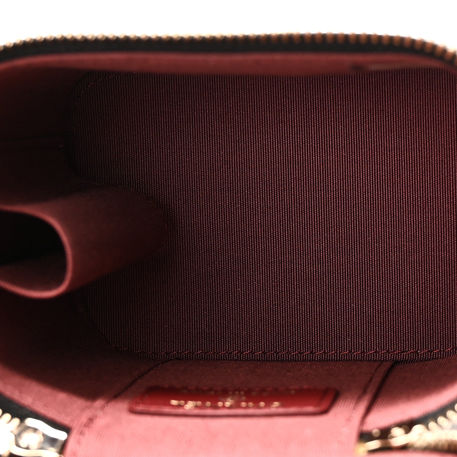 Calfskin Quilted Mini Perfect Fit Vanity Case With Chain Black — view 5