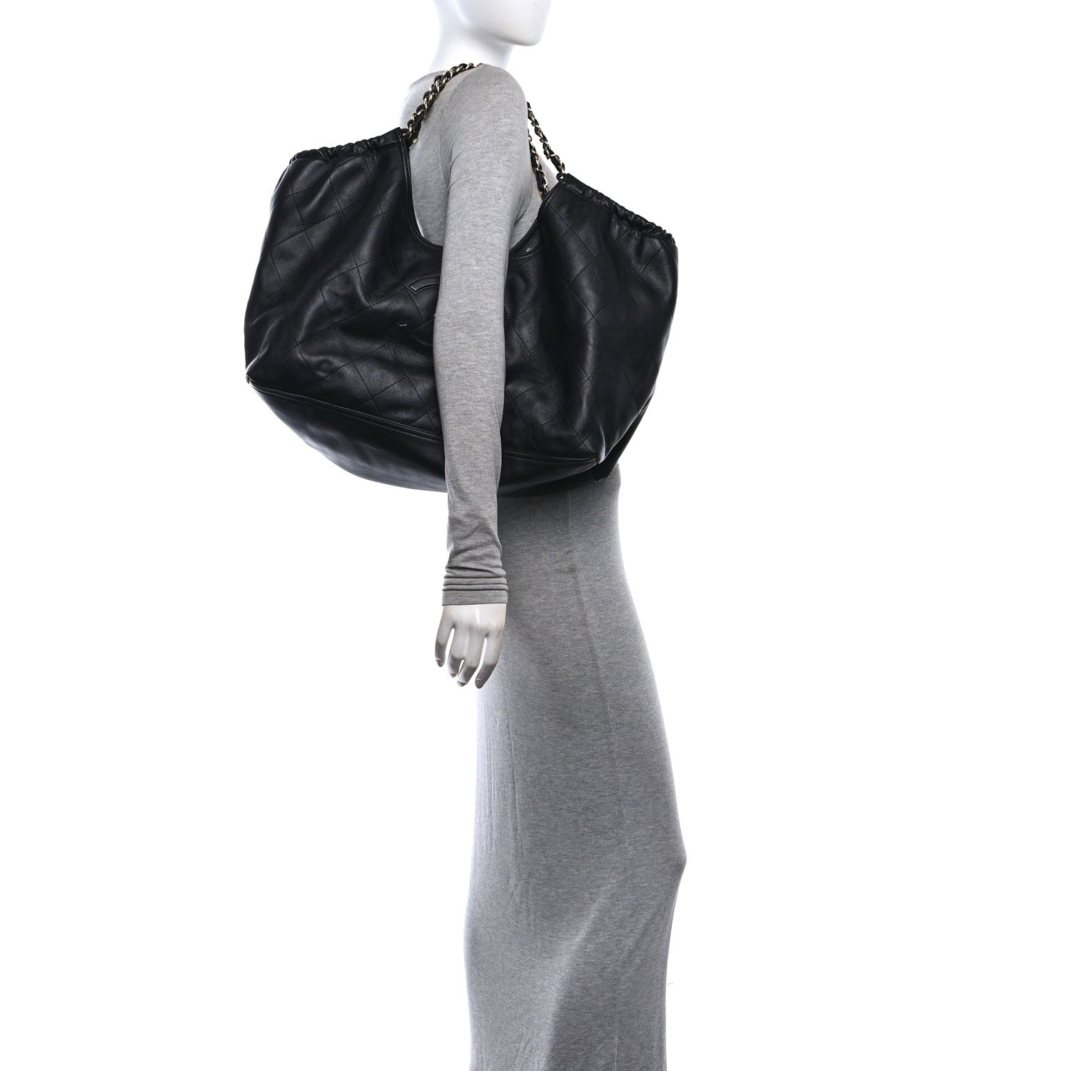 Lambskin Quilted Neo Cabas Shopping Tote Black — view 2