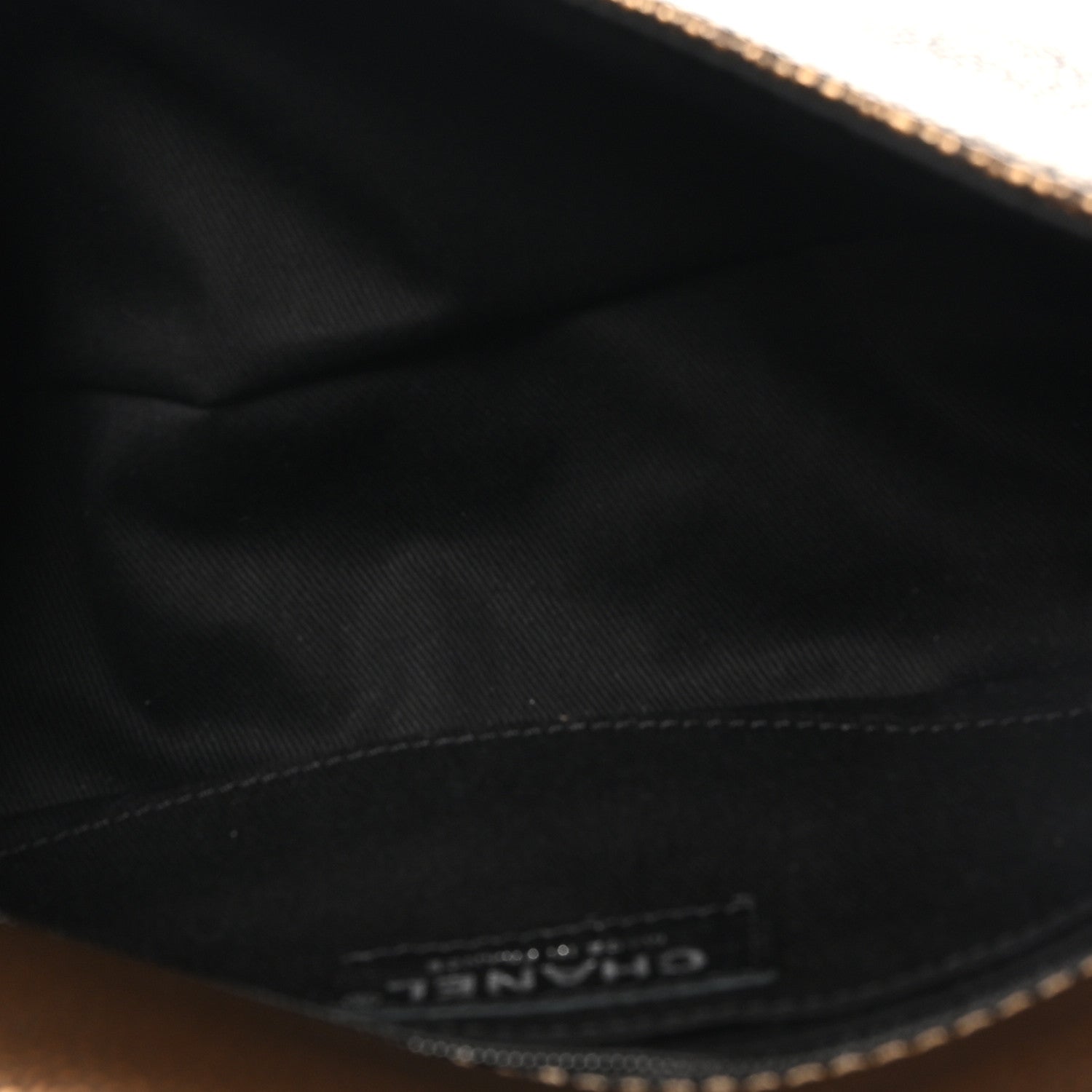 Metallic Caviar Medium Timeless CC Flap Bronze Bronze — view 5