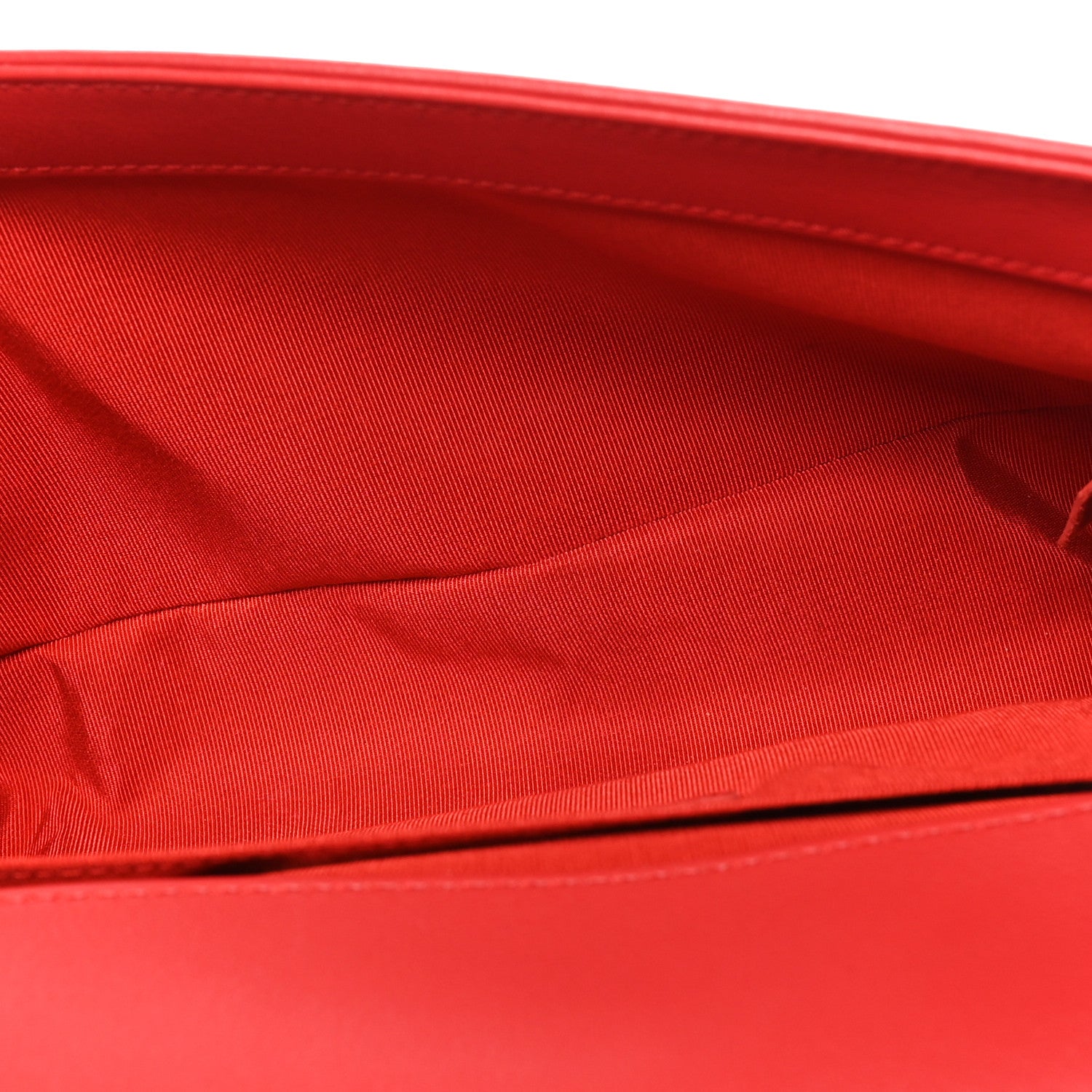 Lambskin Quilted Medium Boy Flap Red — view 5
