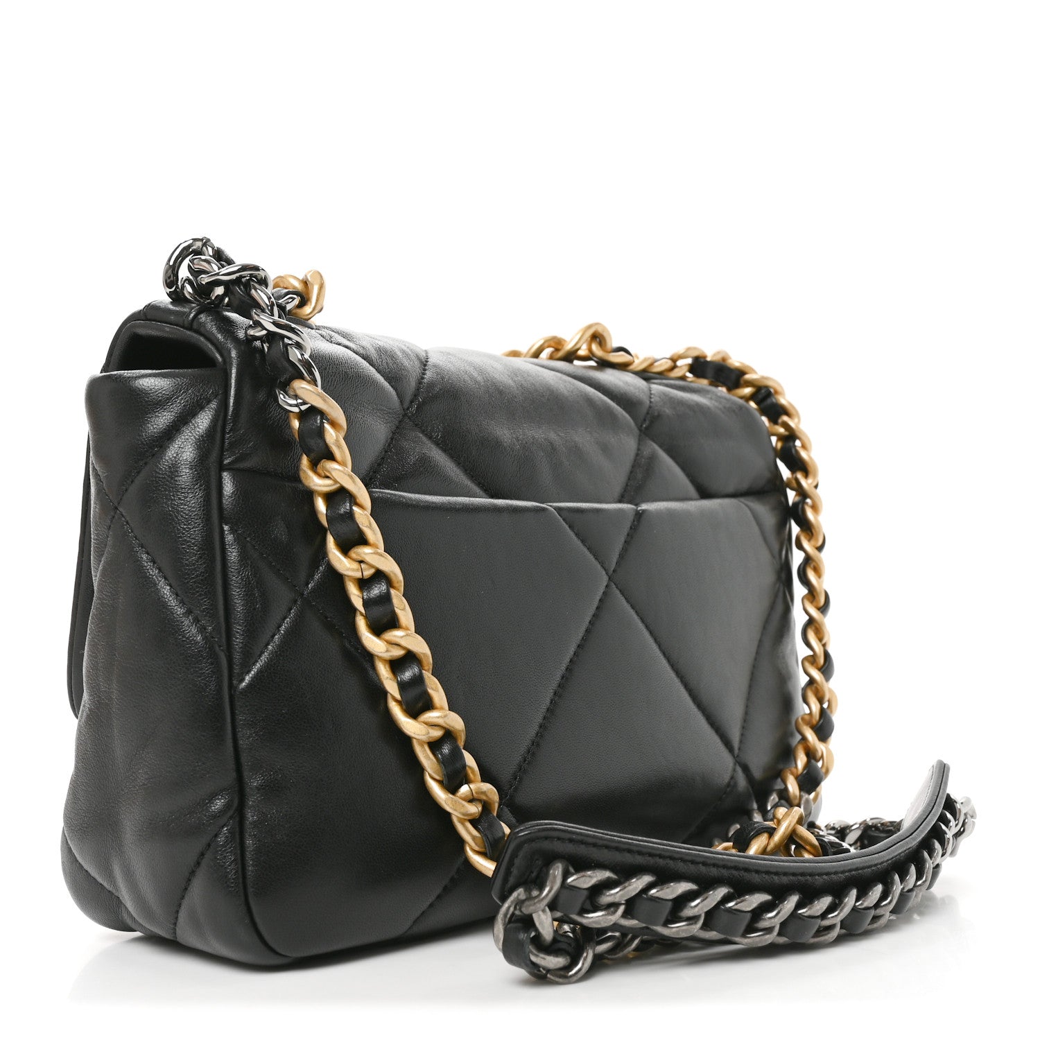Lambskin Quilted Medium Chanel 19 Flap Black — view 3