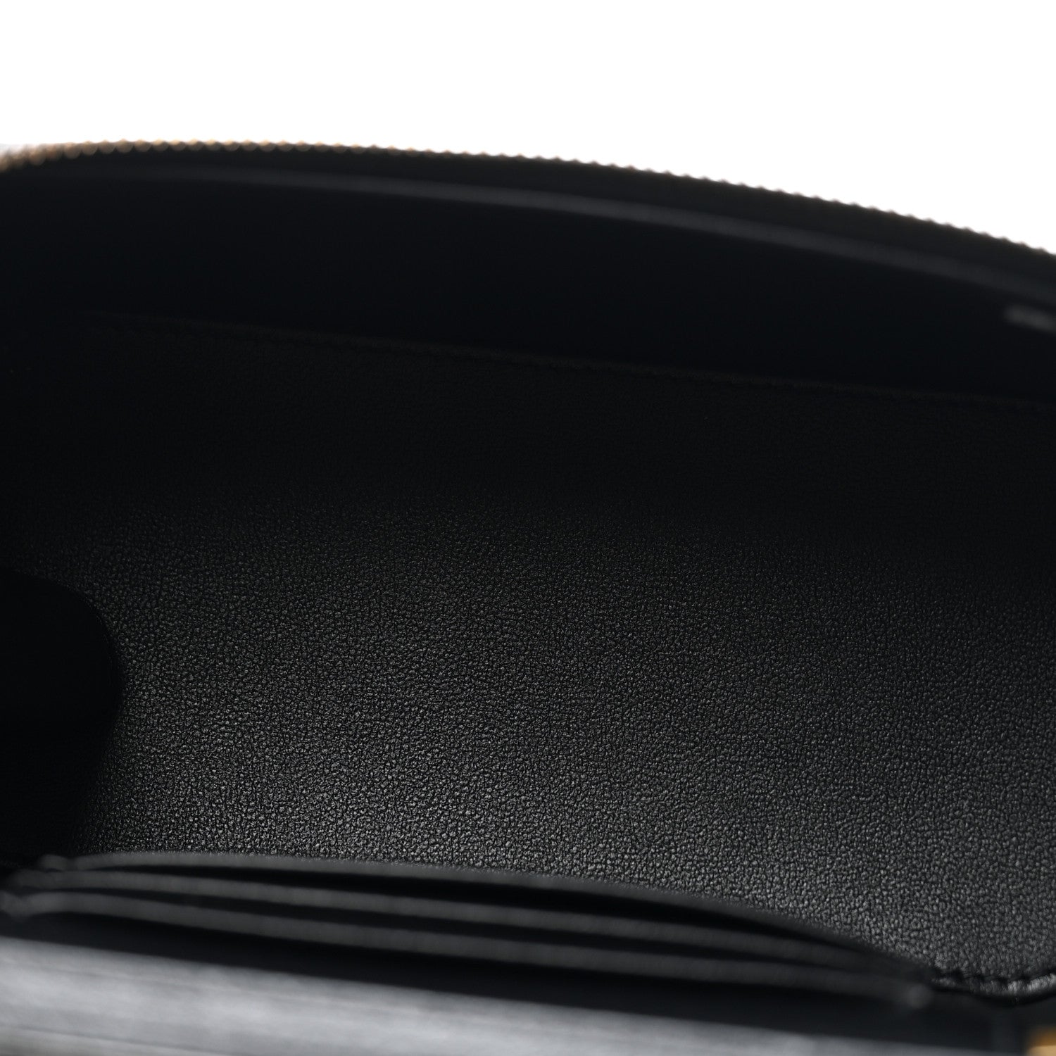 Pearly Caviar Quilted Fit For You Small Vanity Case With Chain Black — view 5