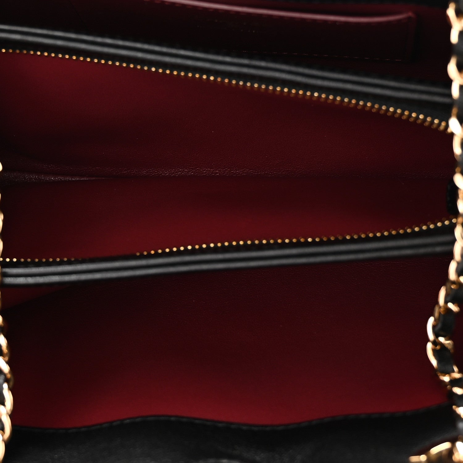 Lambskin Quilted Clutch With Chain Black White — view 5