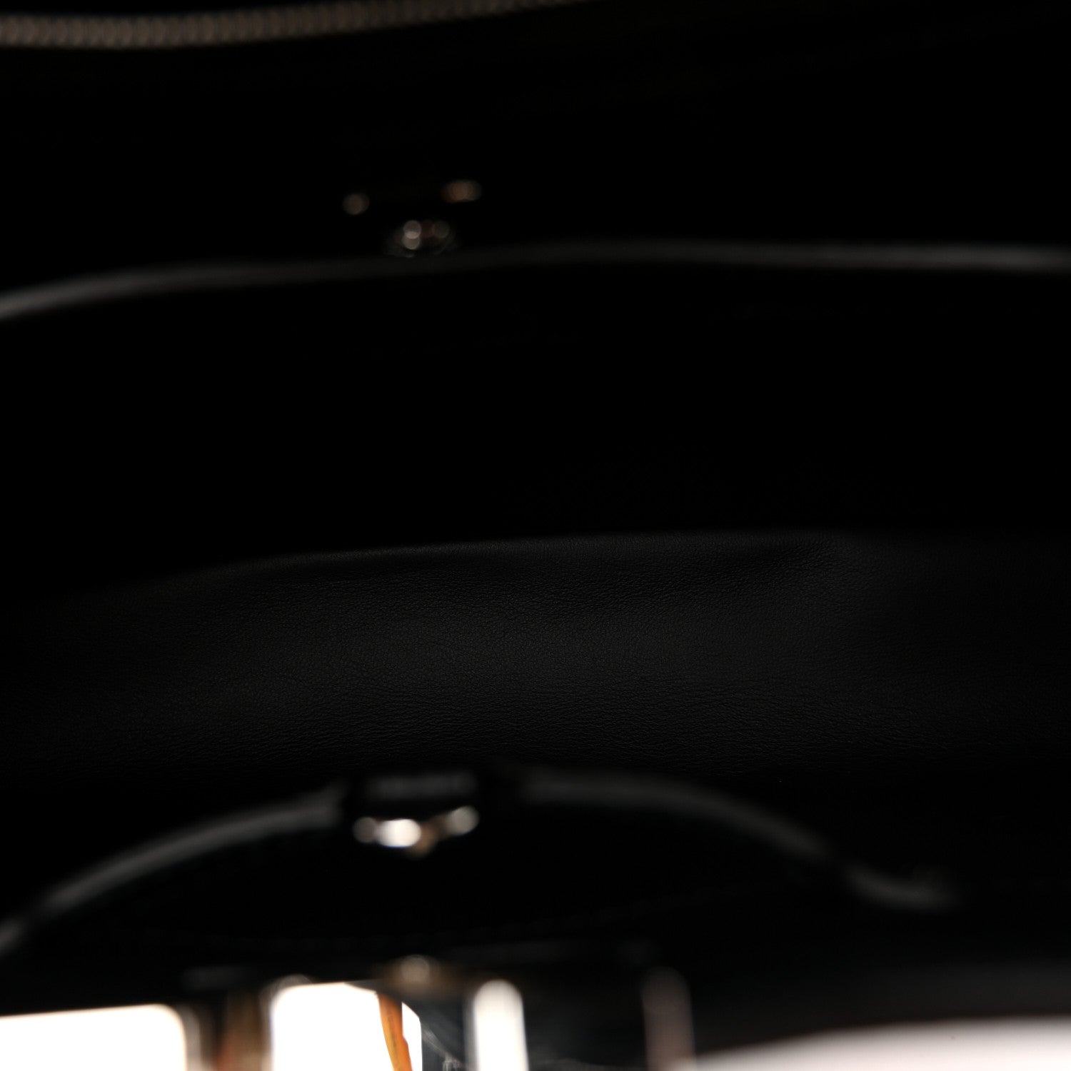 LV X YK Taurillon Capucines MM Black — view 5