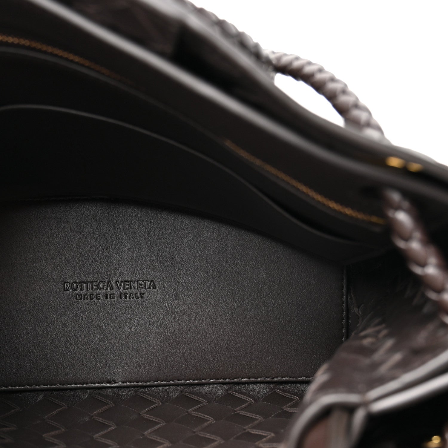 Nappa Intrecciato Small Andiamo Shoulder Bag Fondant — view 5