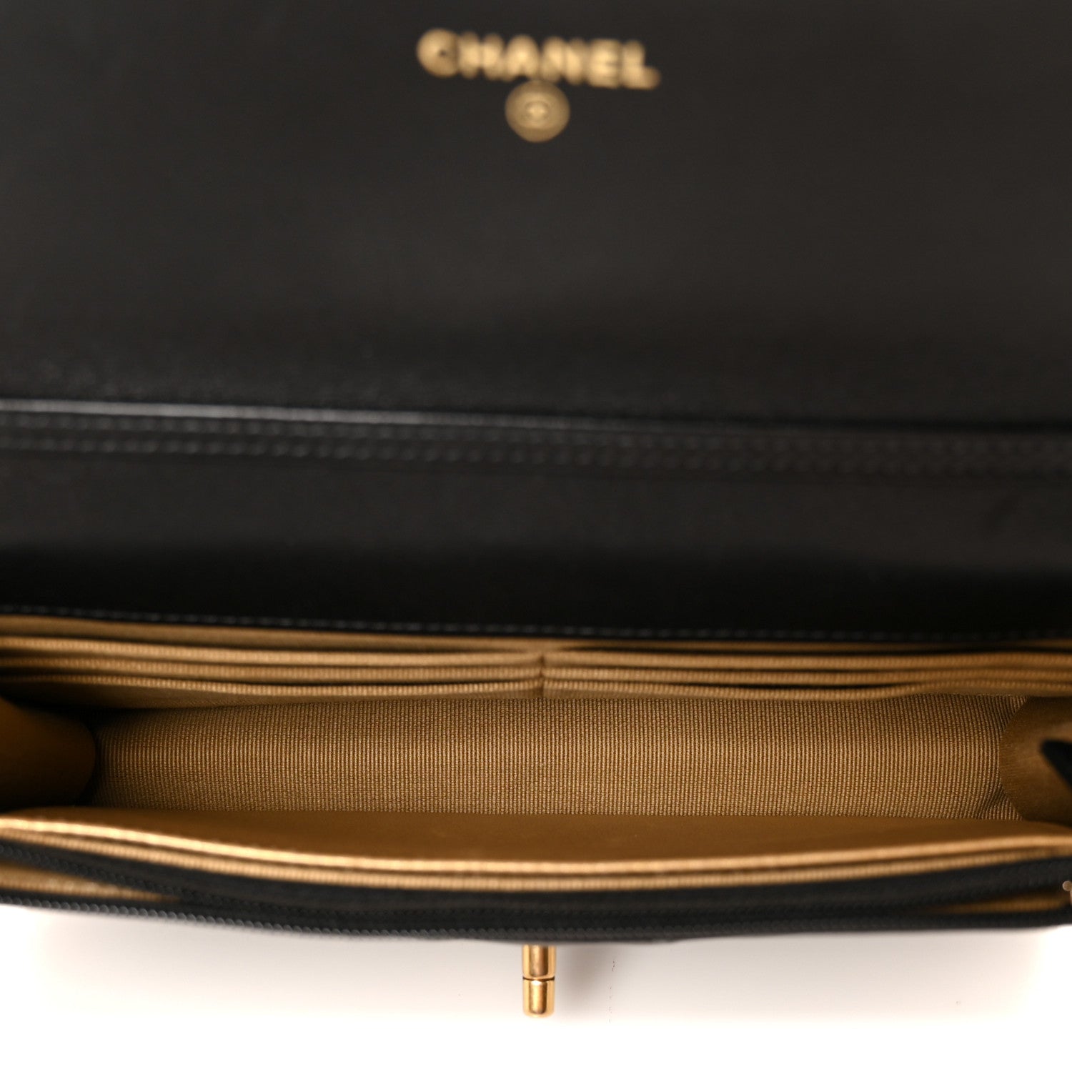 Lambskin Quilted CC Pearl Crush Wallet on Chain WOC Black — view 5
