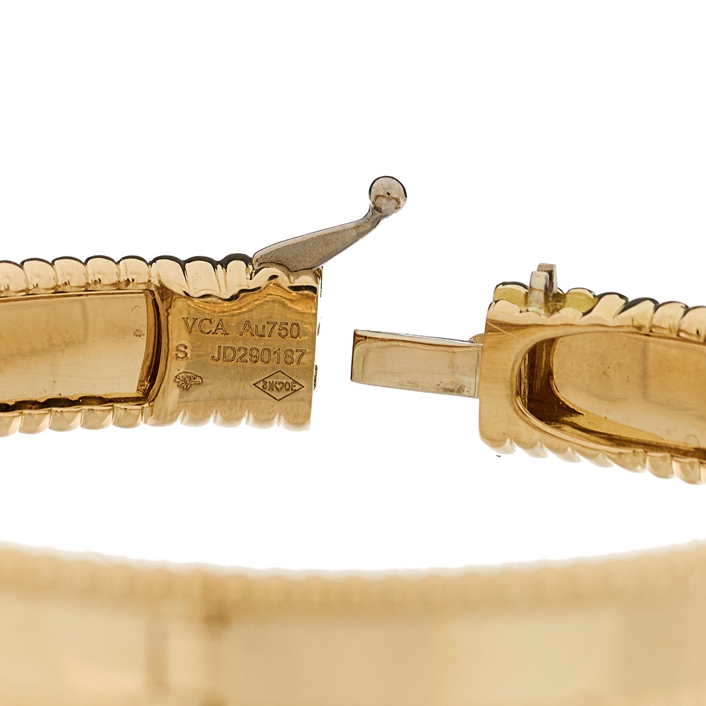 18K Yellow Gold Perlee Signature Bangle Bracelet S — view 3