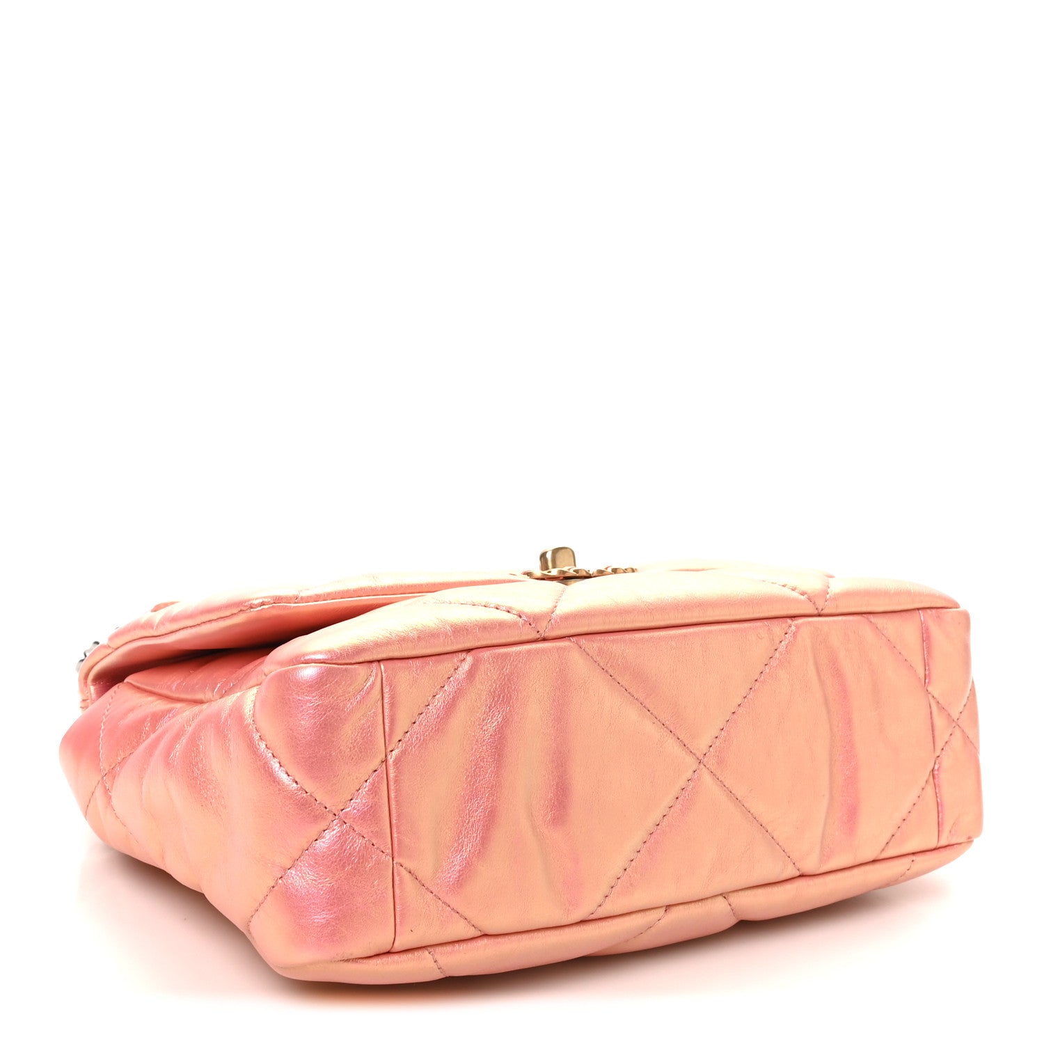 Iridescent Calfskin Quilted Medium Chanel 19 Flap Pink — view 4